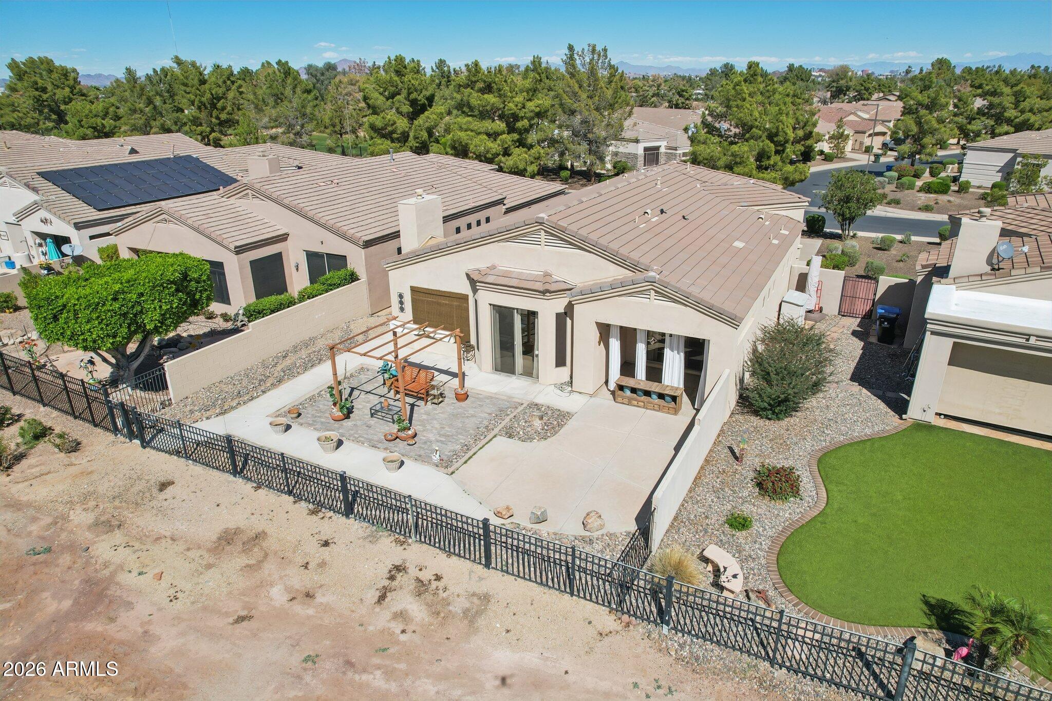 7002 S 38TH Place