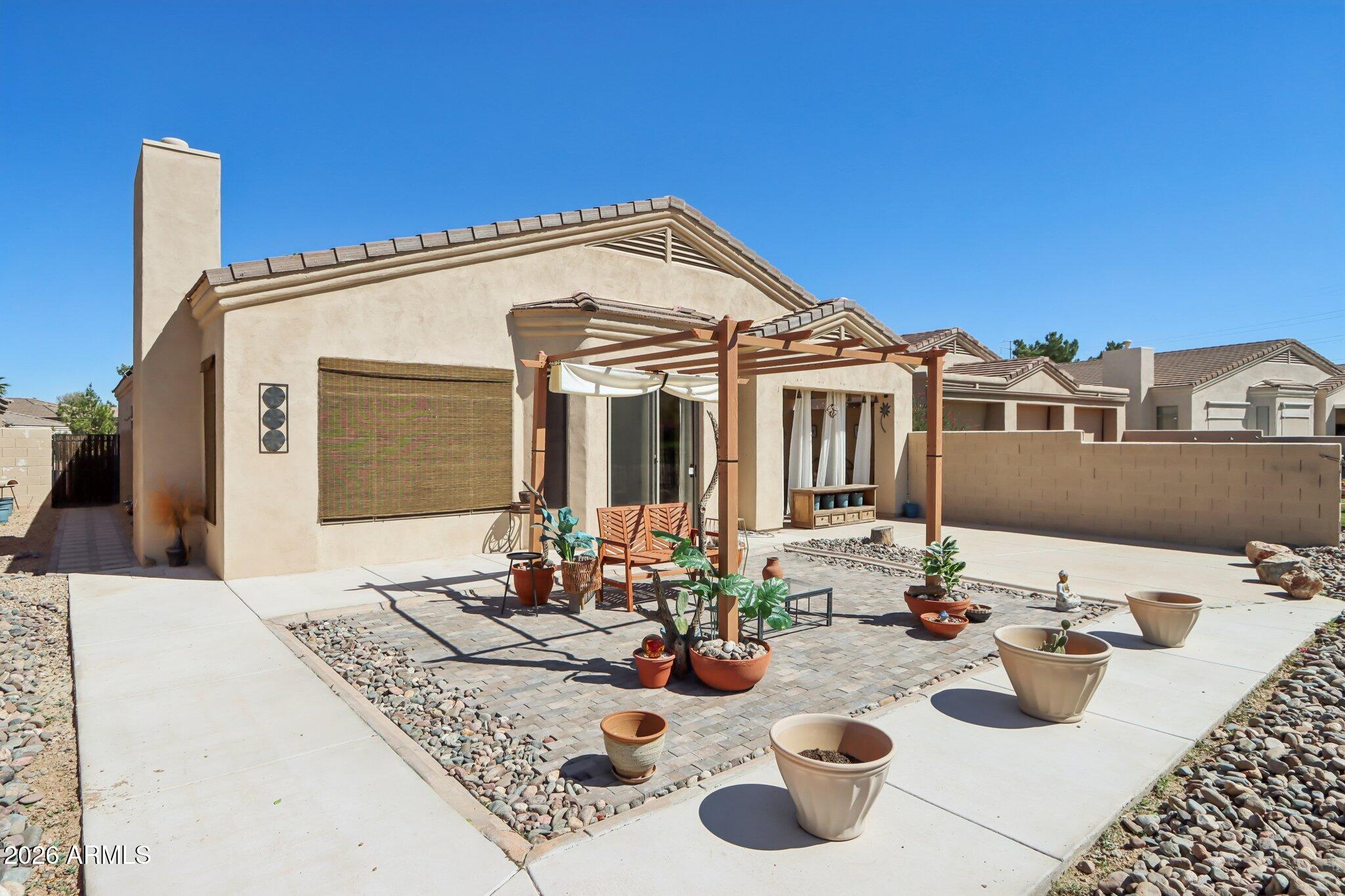 7002 S 38TH Place