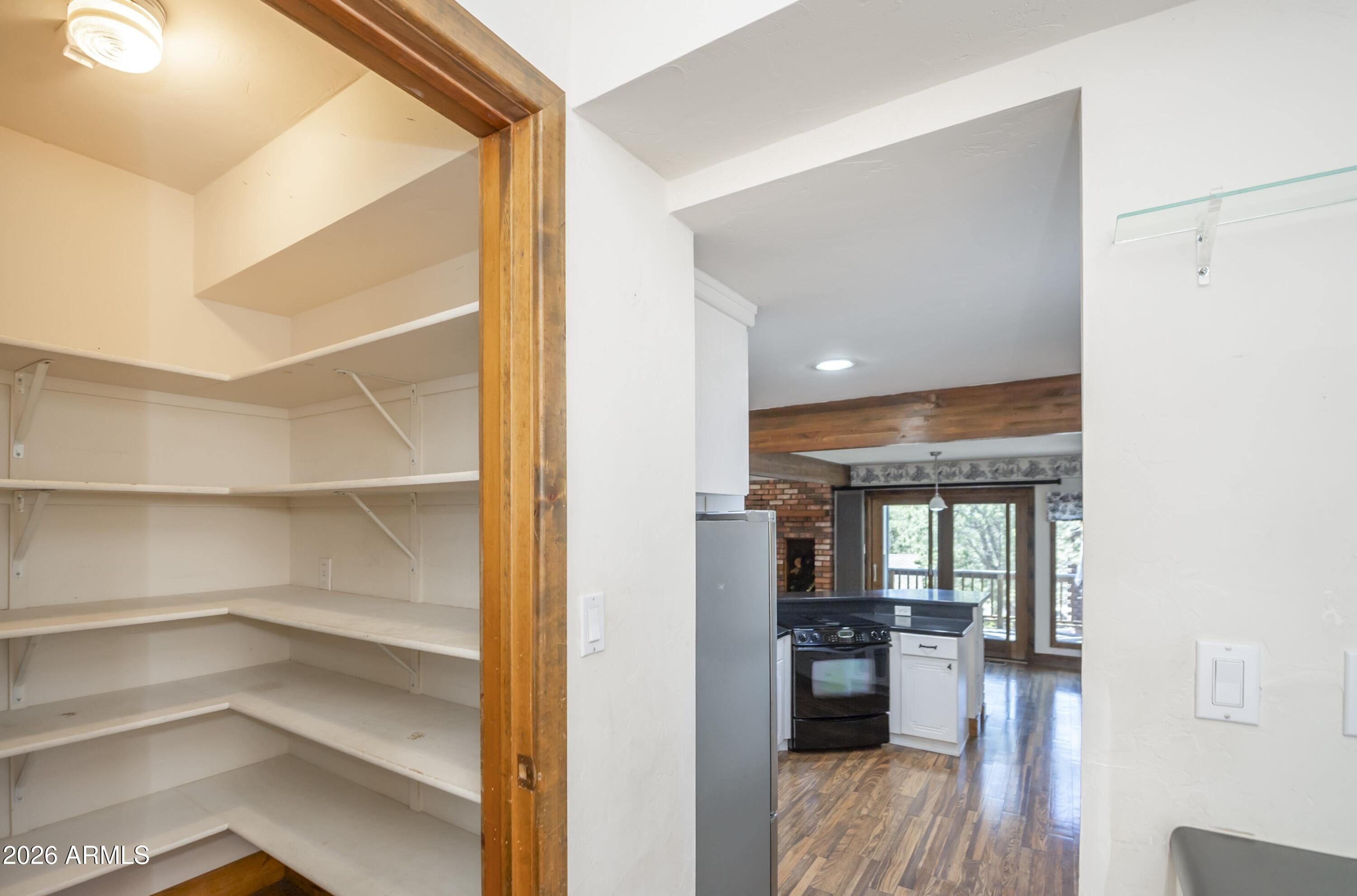 1106 E TIMBER RIDGE Road