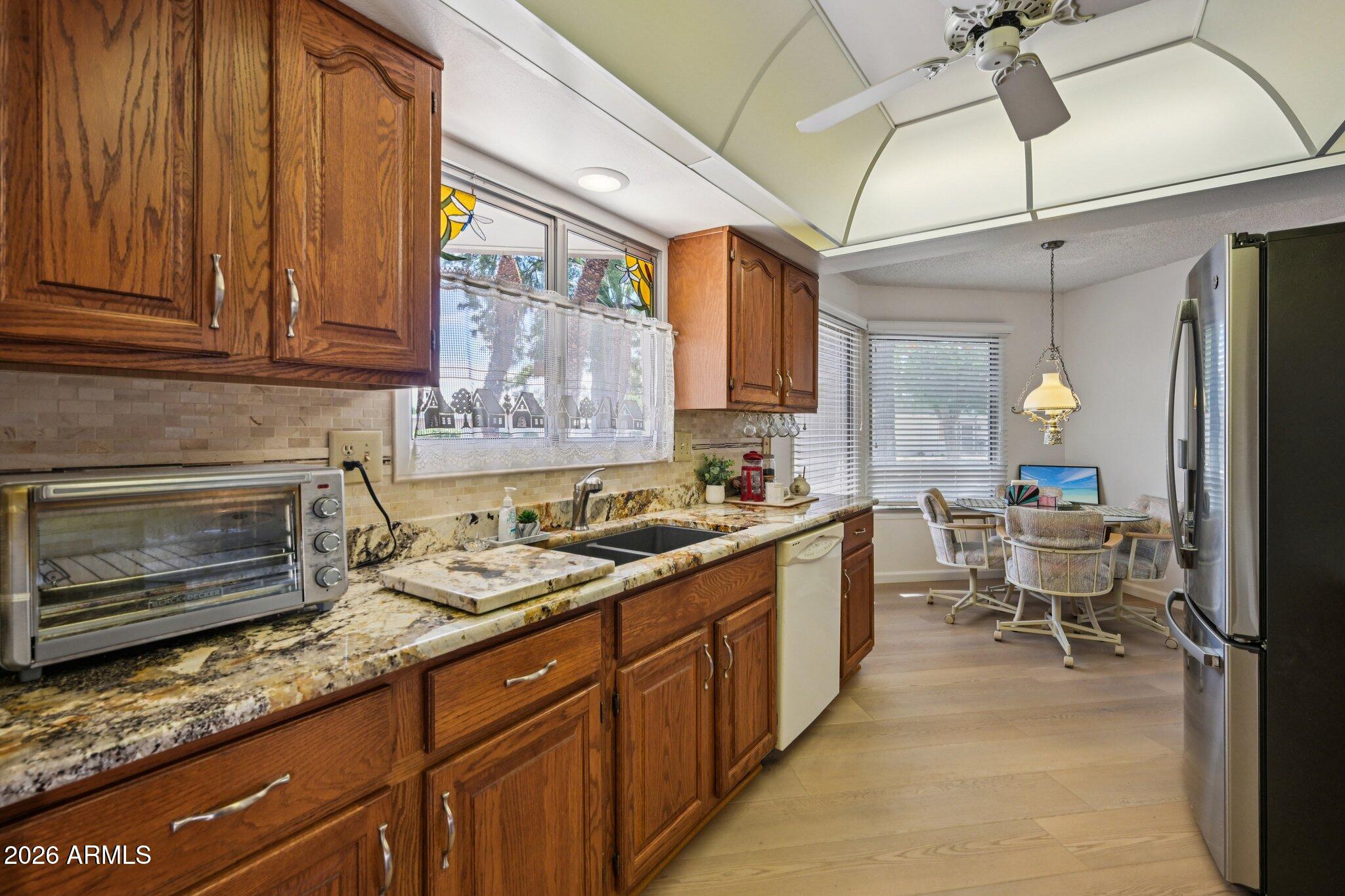 10306 W LOMA BLANCA Drive