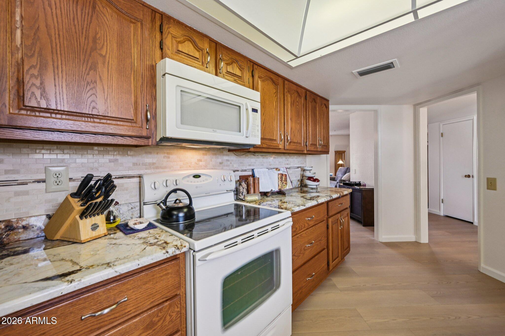 10306 W LOMA BLANCA Drive