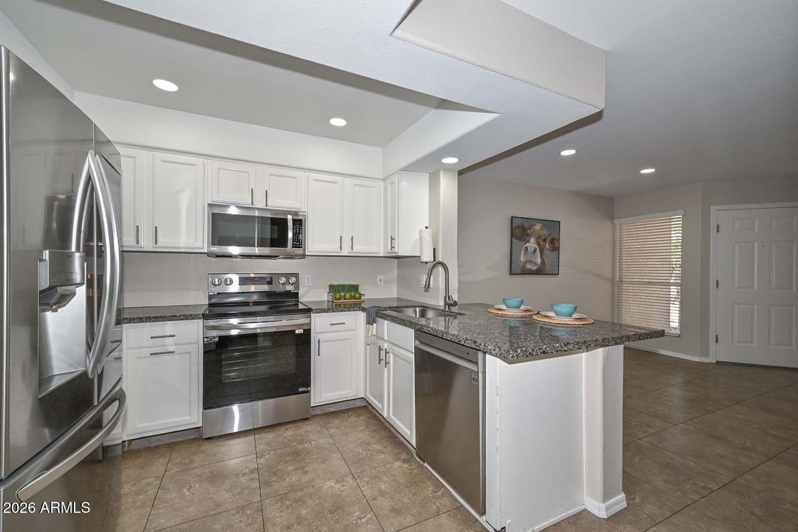 4805 E KACHINA Trail 10