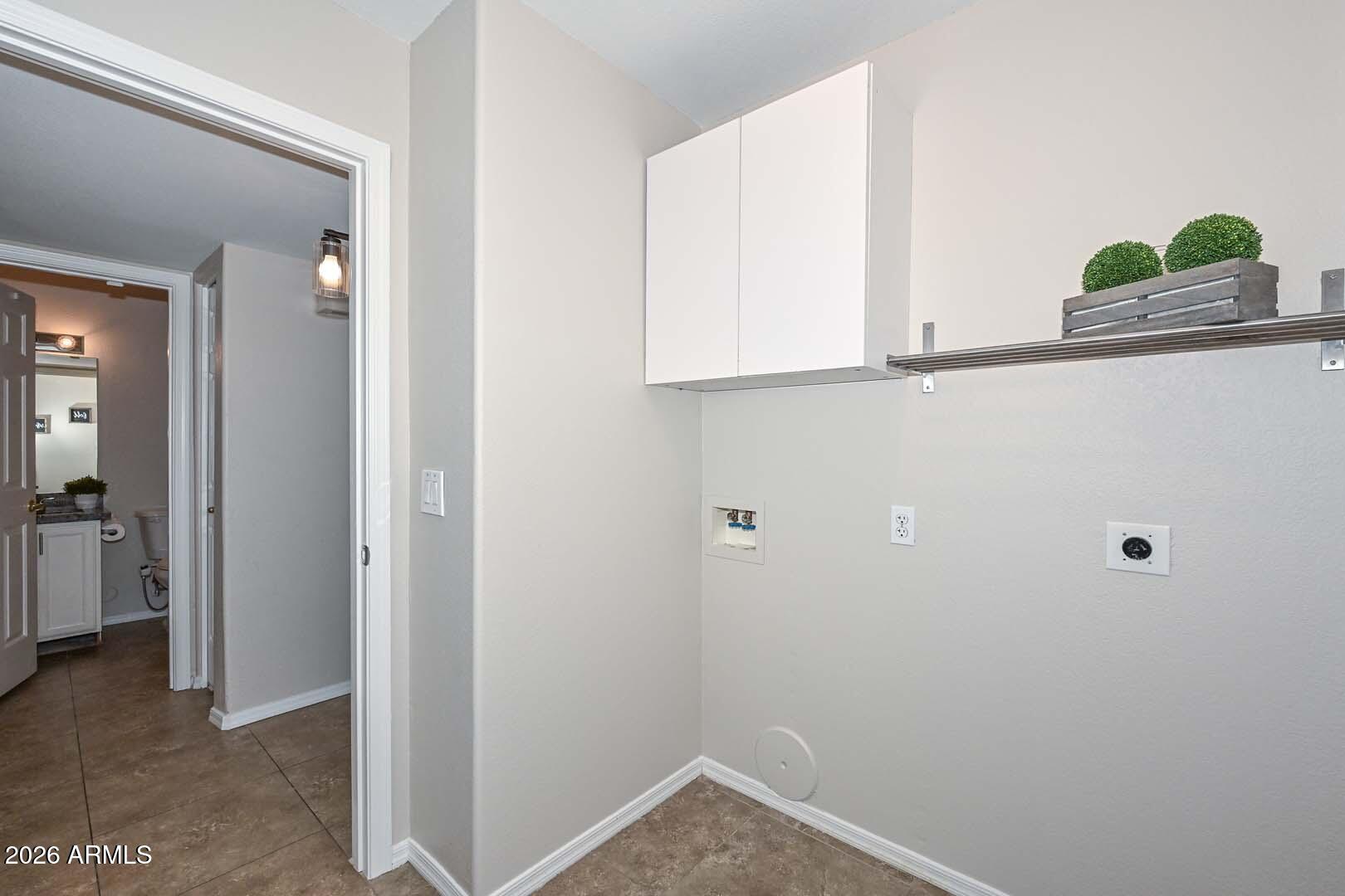 4805 E KACHINA Trail 10