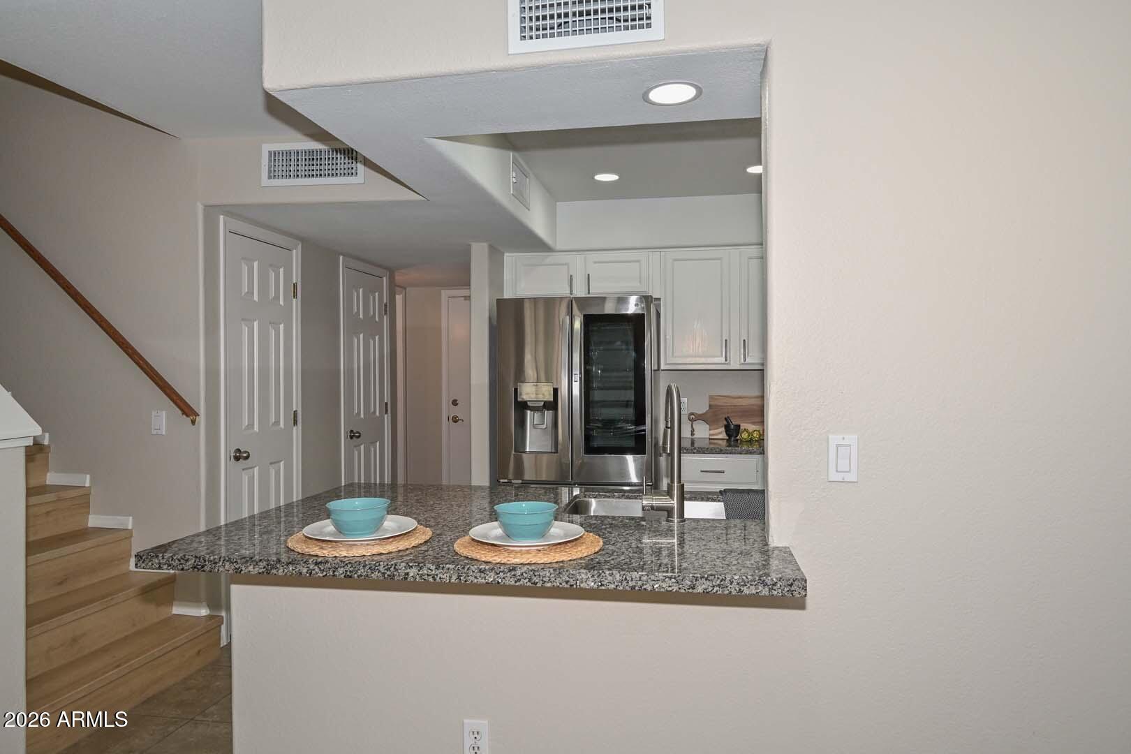 4805 E KACHINA Trail 10