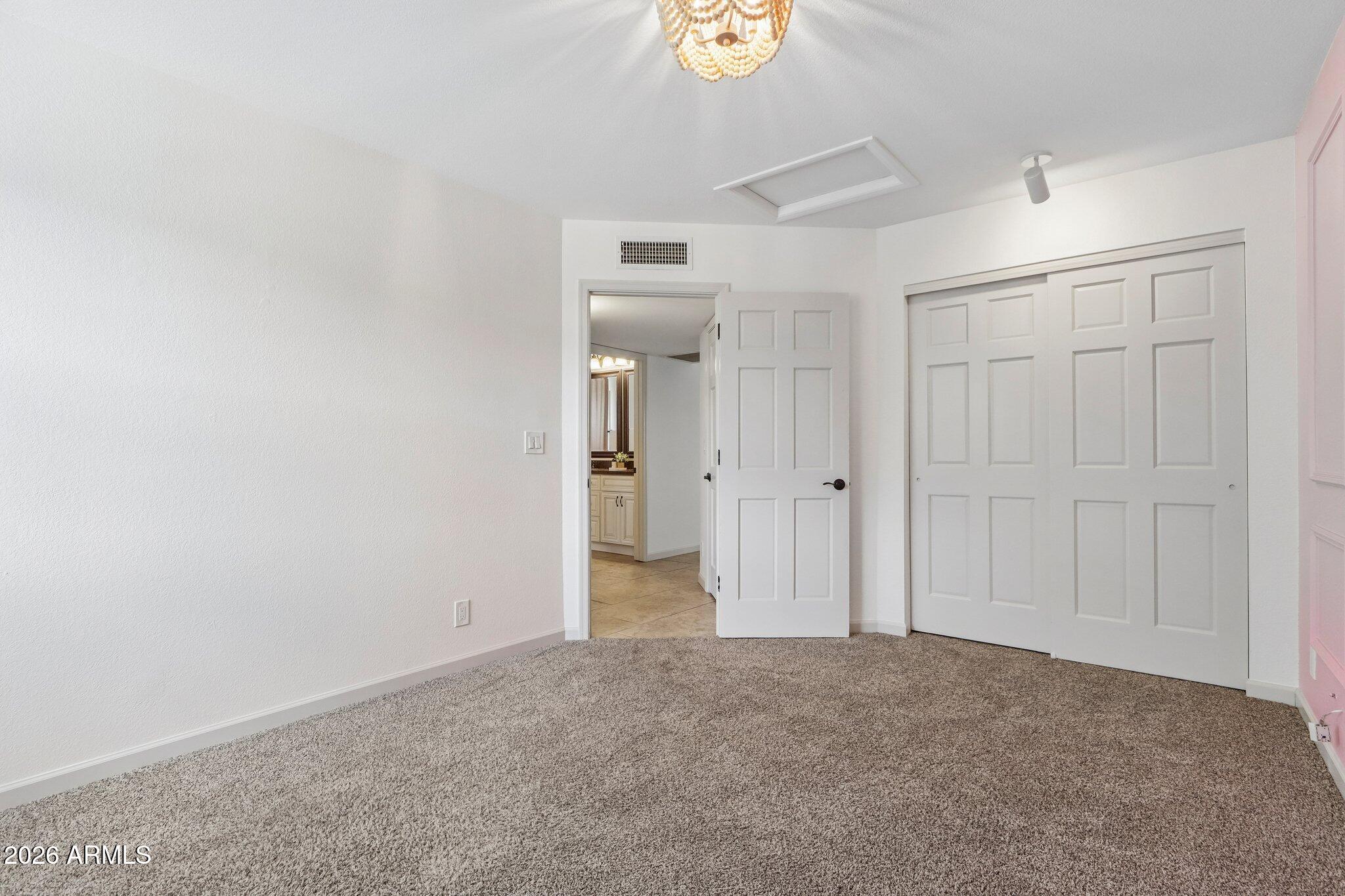 3824 E PUEBLO Avenue