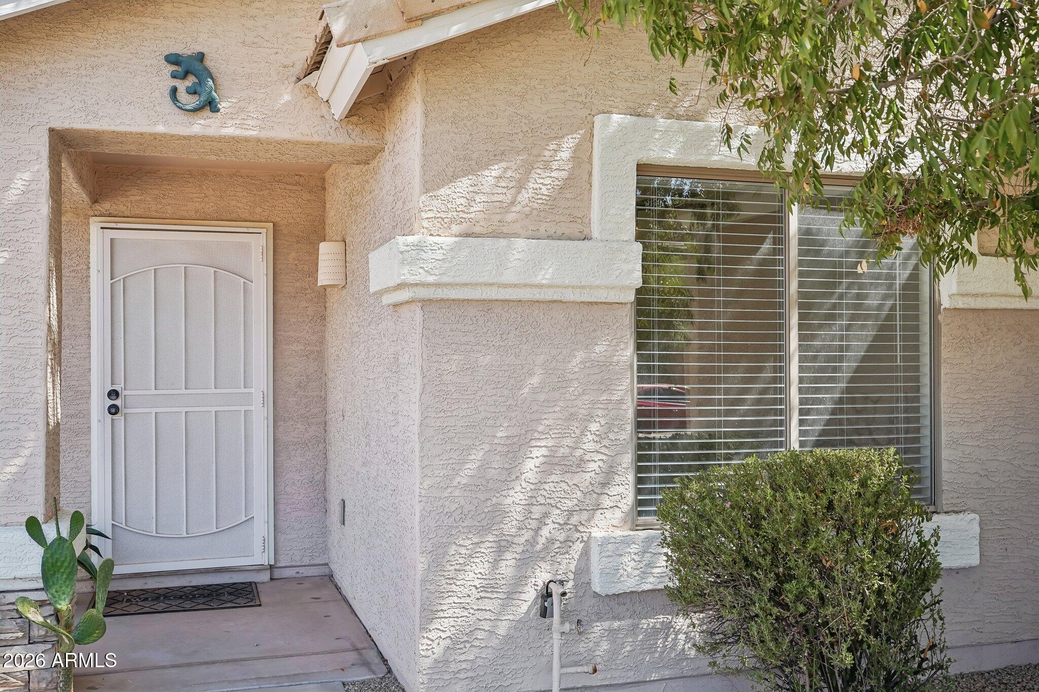 15984 W SMOKEY Drive