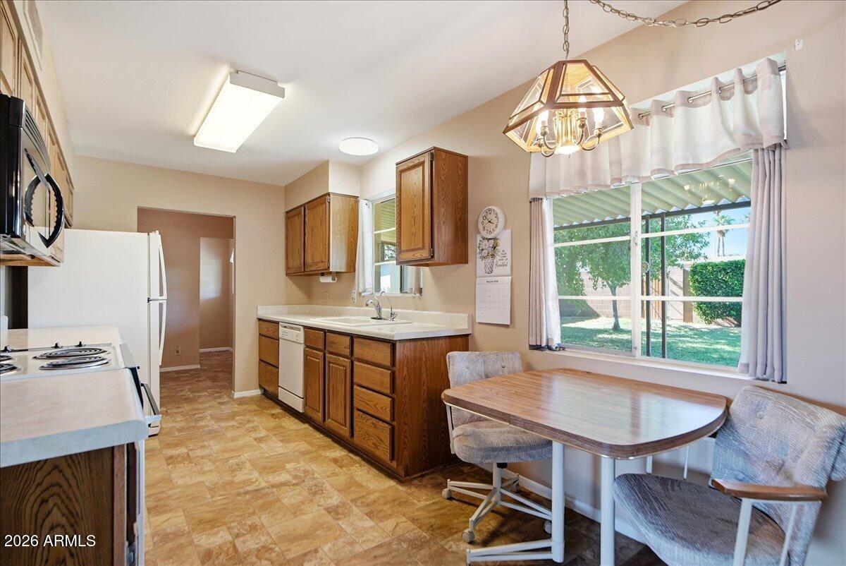 2527 N 69TH Street