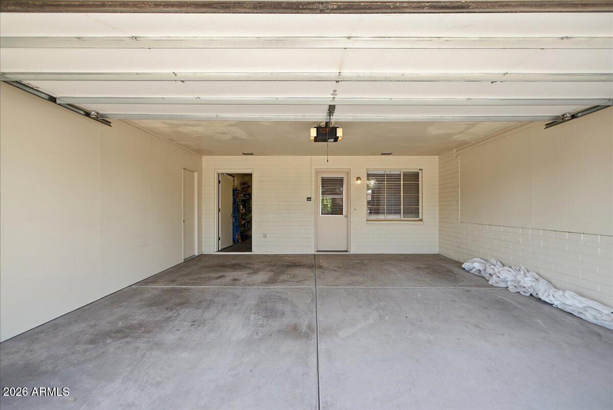 2527 N 69TH Street