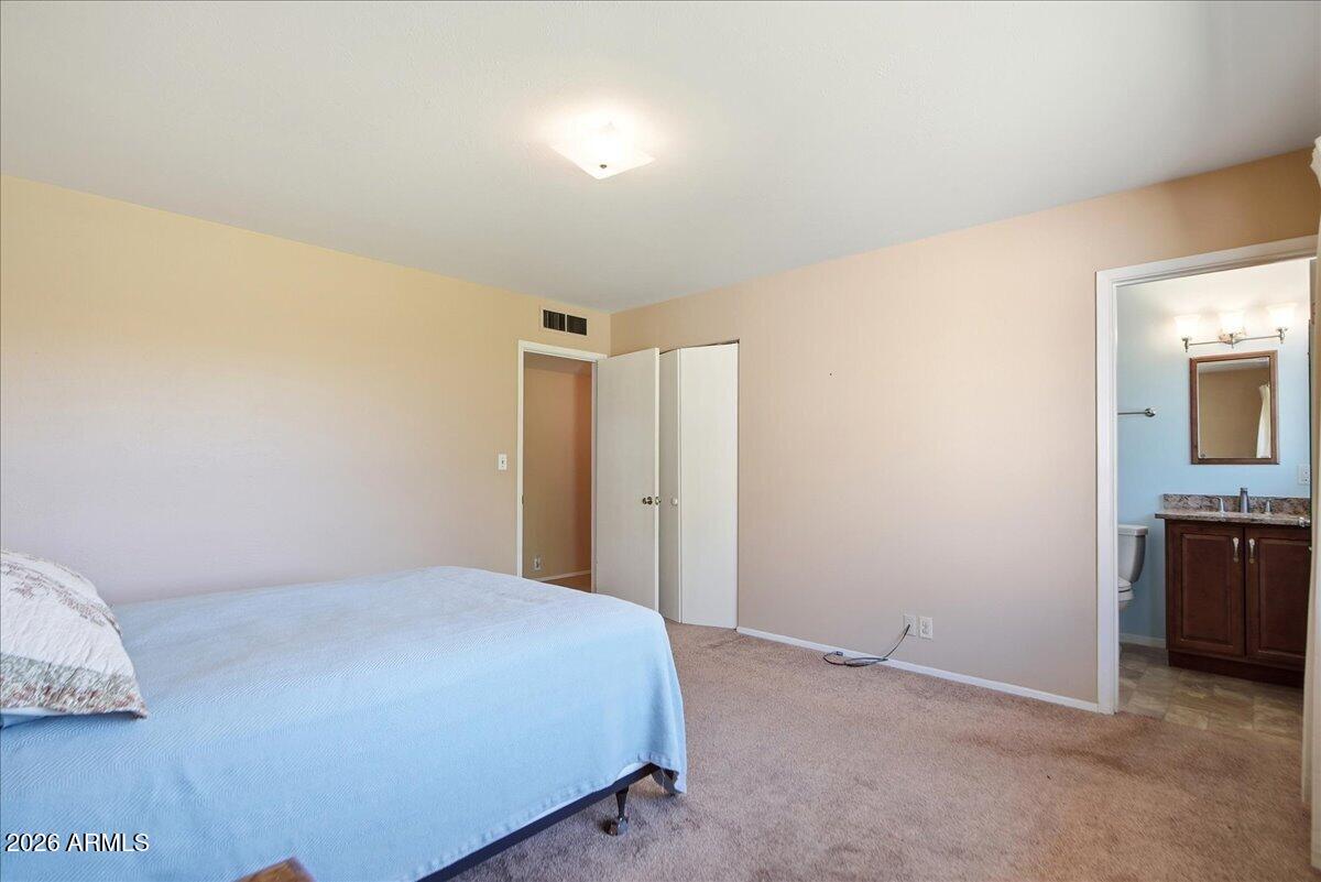2527 N 69TH Street