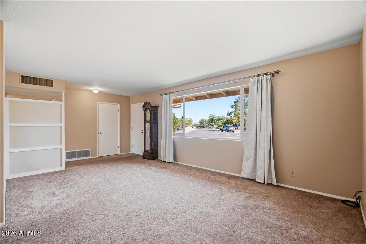 2527 N 69TH Street