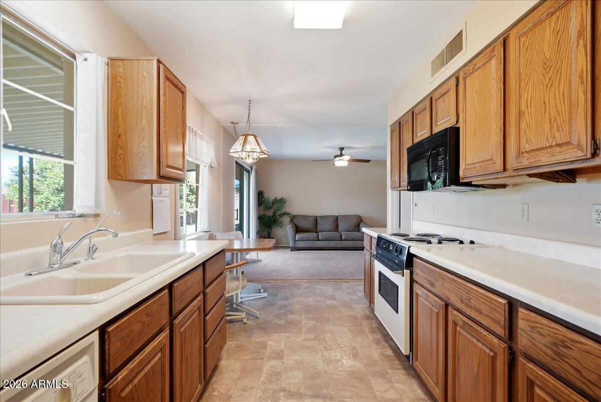 2527 N 69TH Street