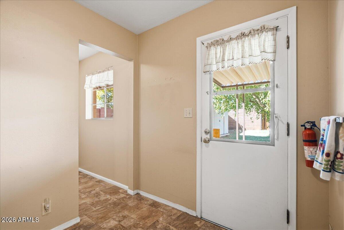 2527 N 69TH Street