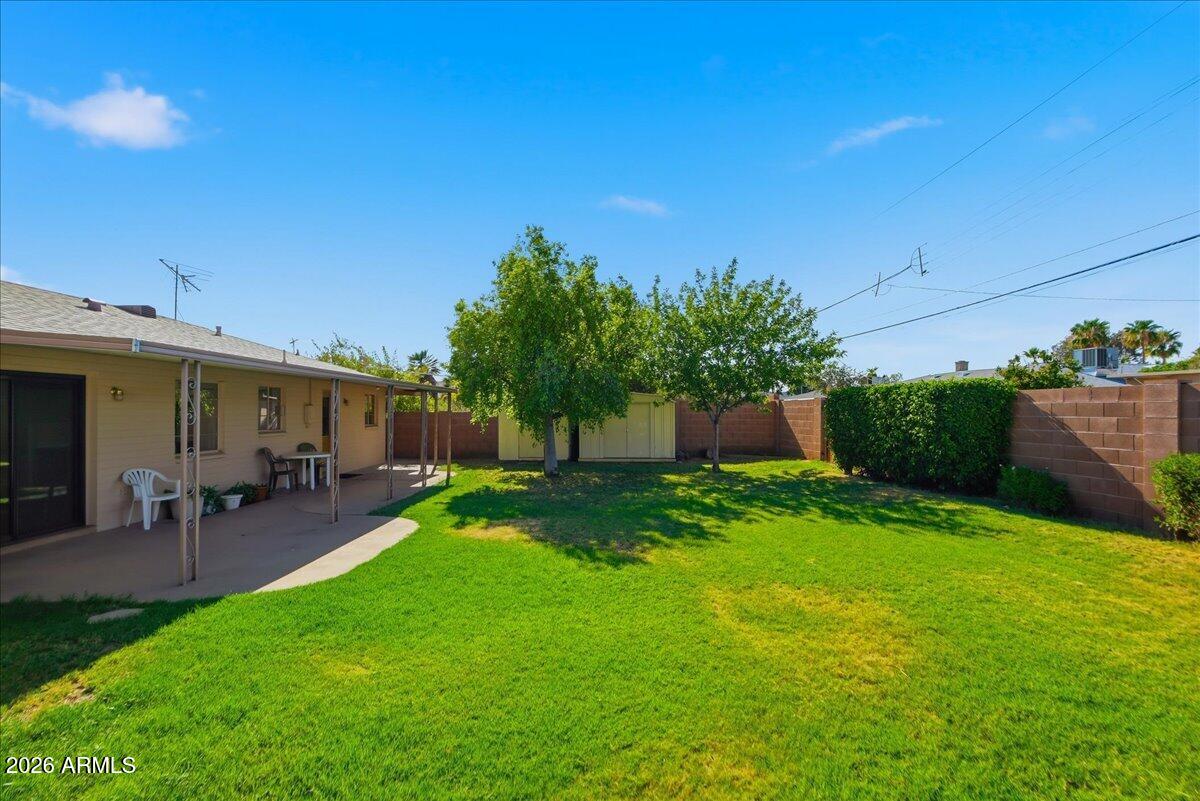 2527 N 69TH Street