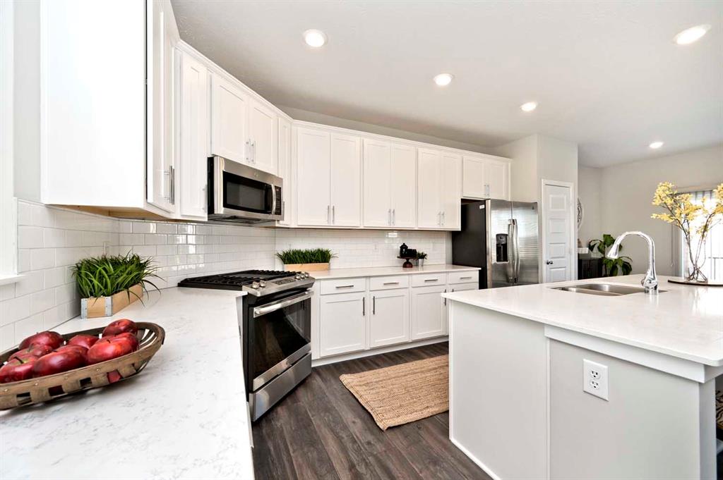 14207 Mcnichols Way