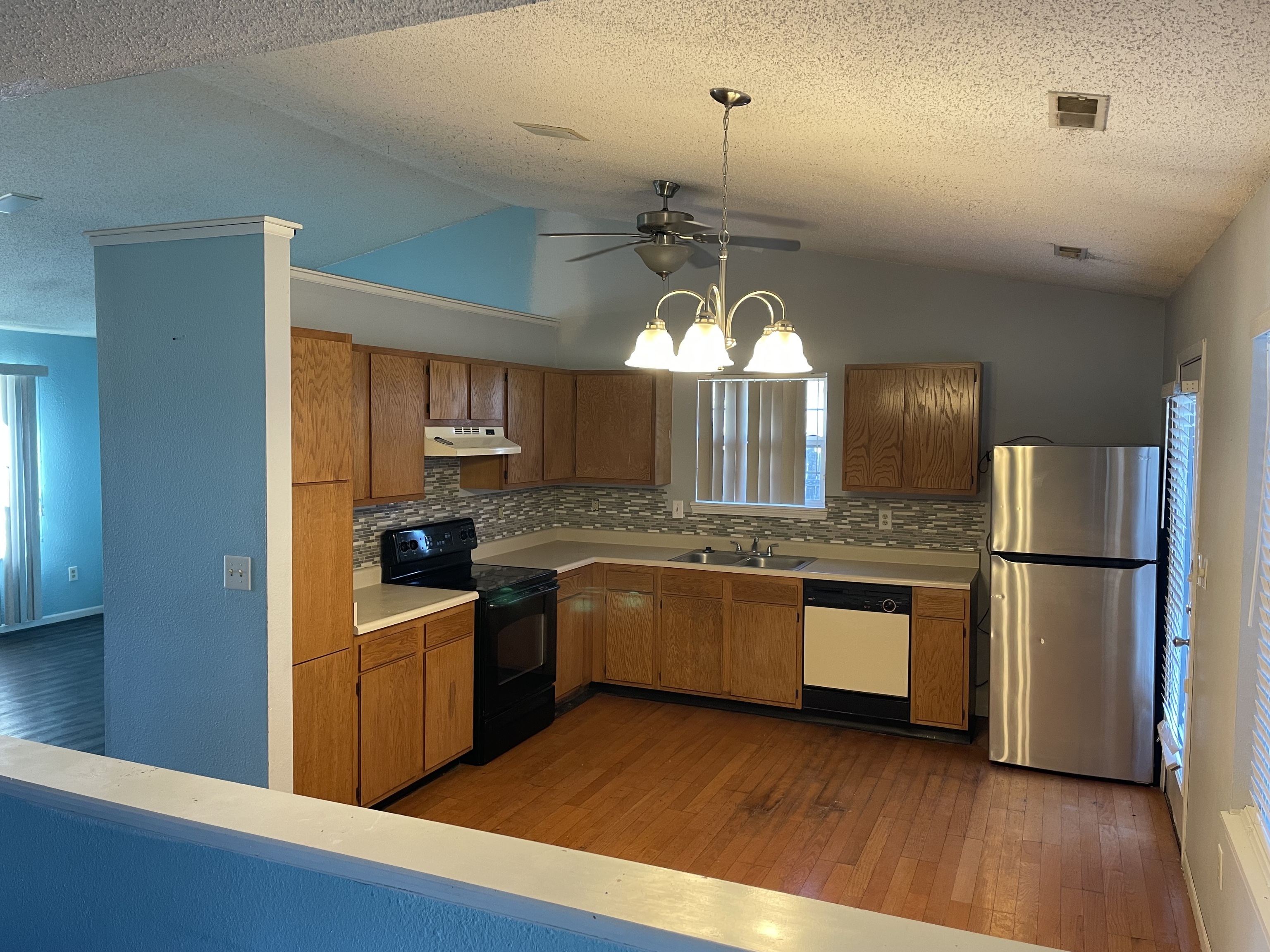 2820 Lambdin Court