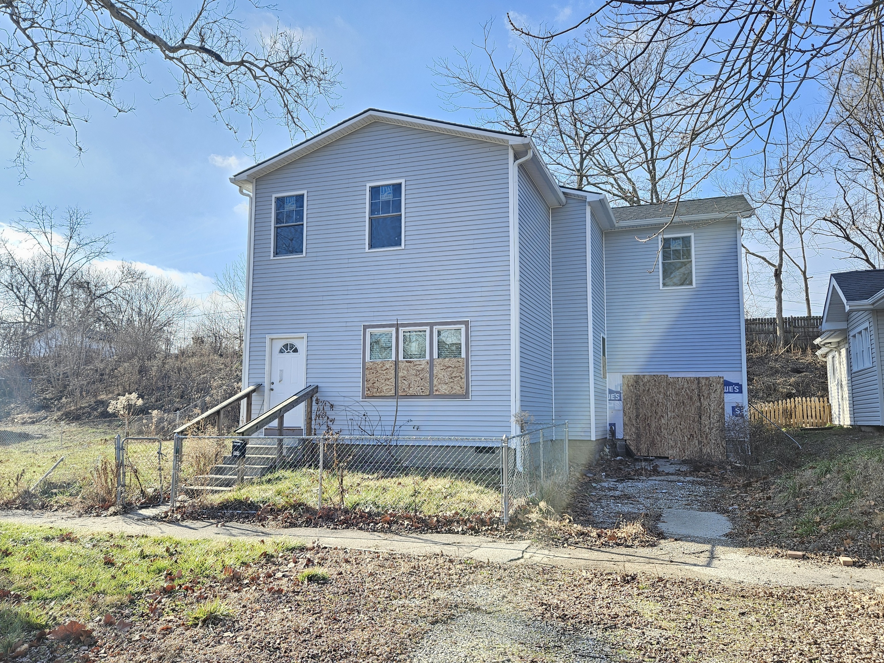 954 E Pleasant Run Parkway N