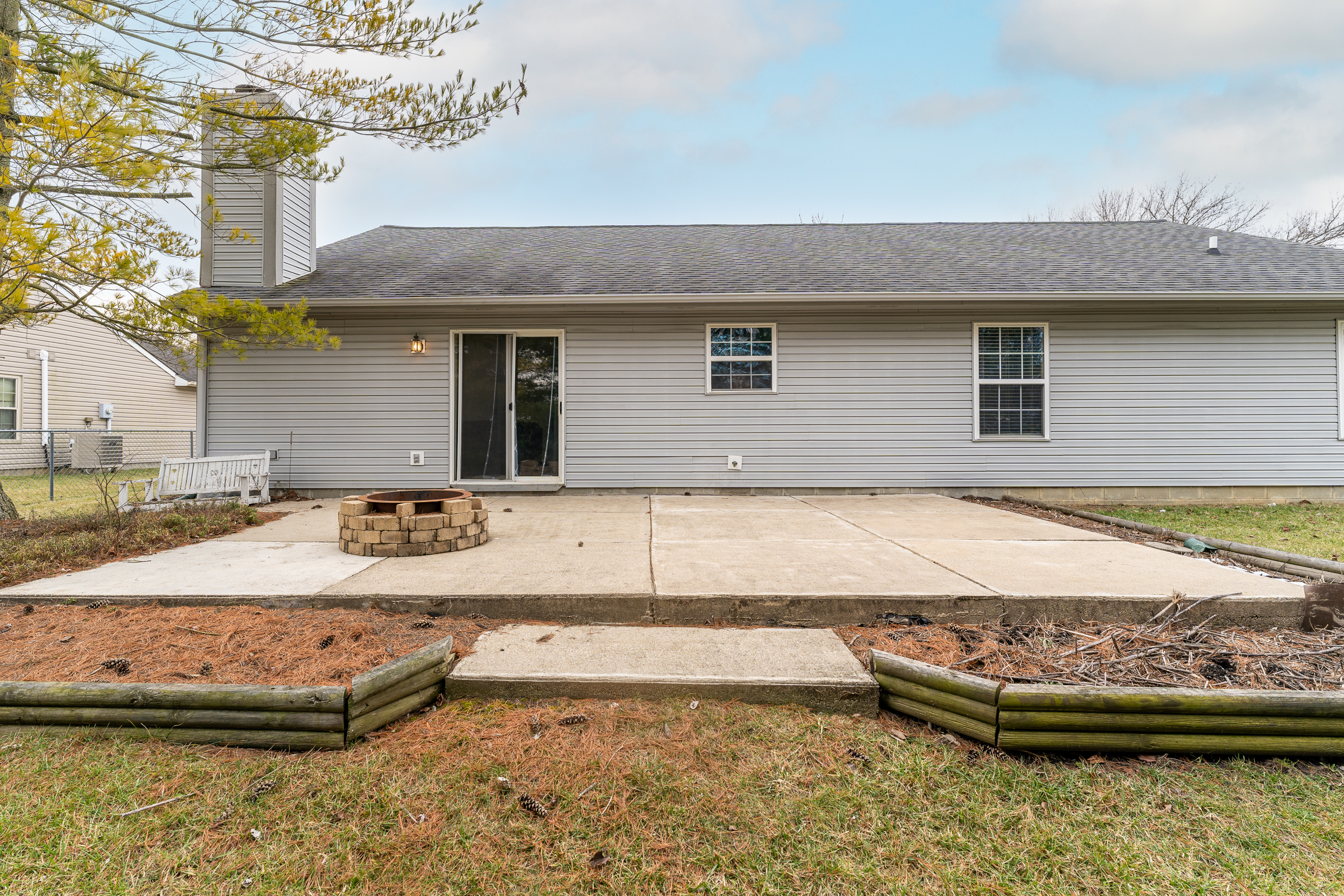 20706 Summitt Road