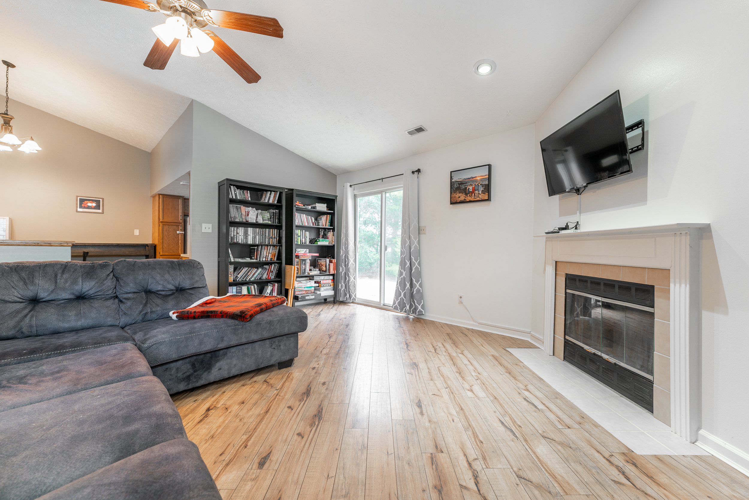 20706 Summitt Road
