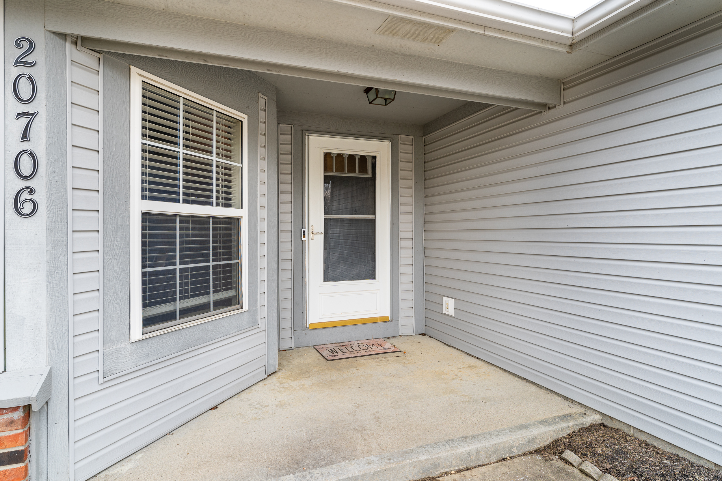 20706 Summitt Road