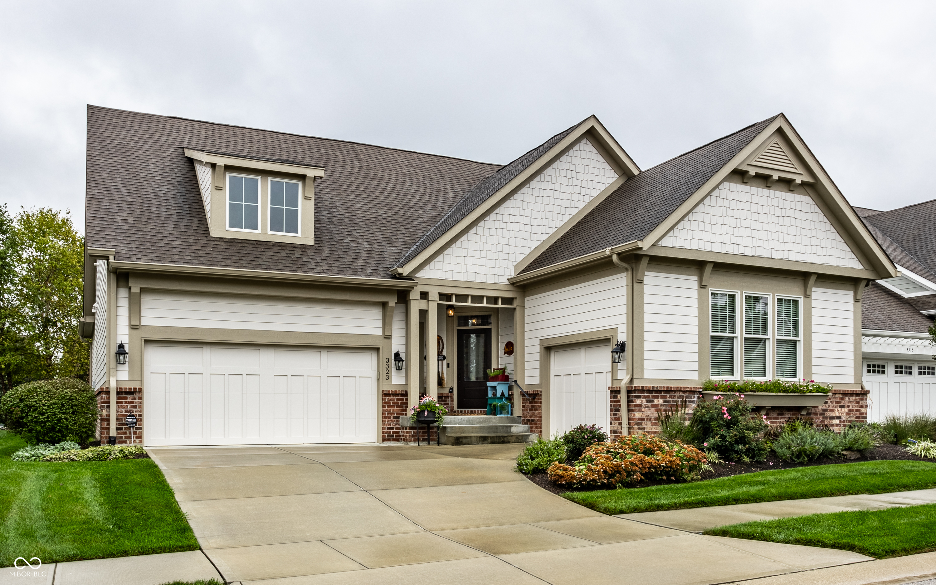 3323 Adare Circle