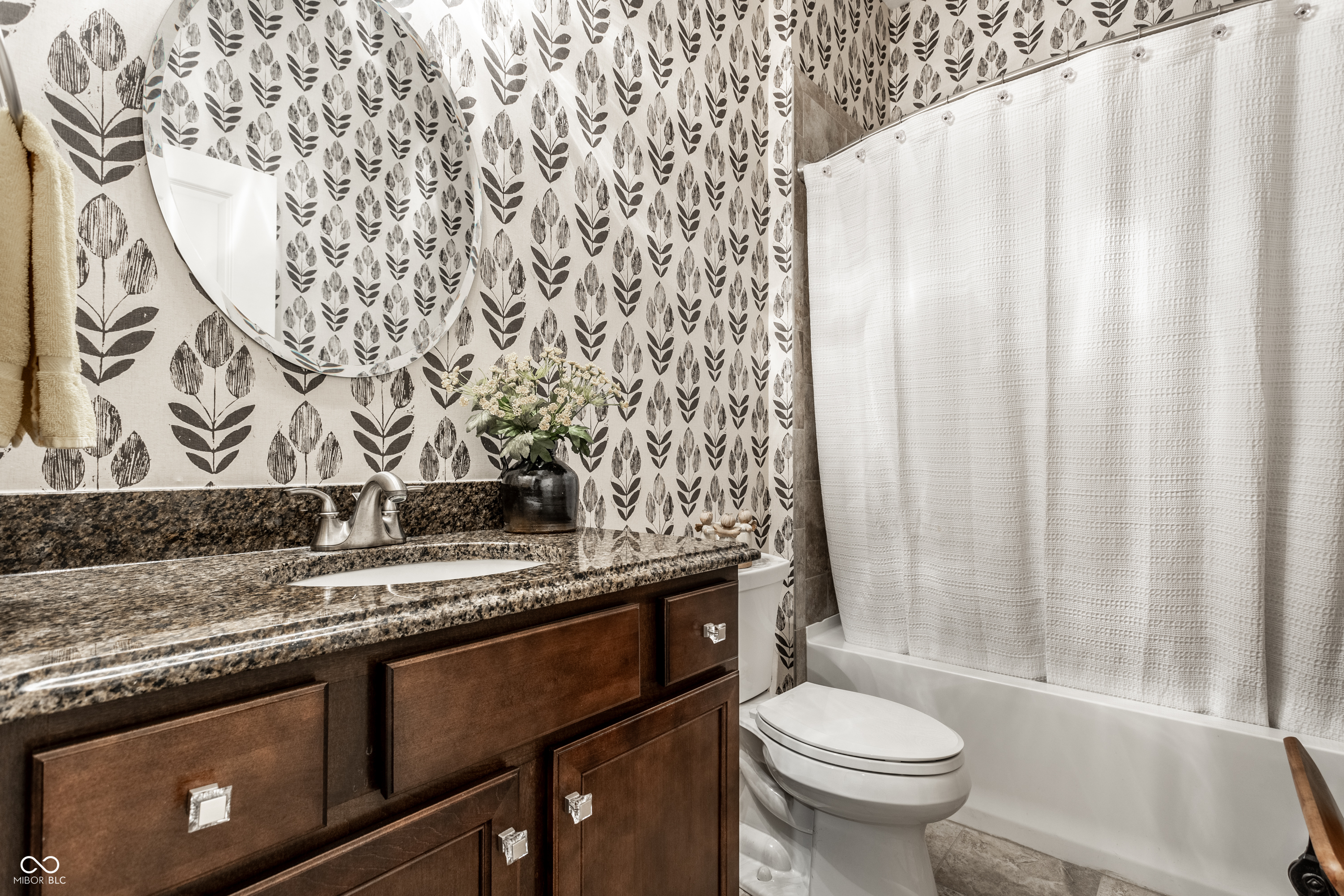 3323 Adare Circle