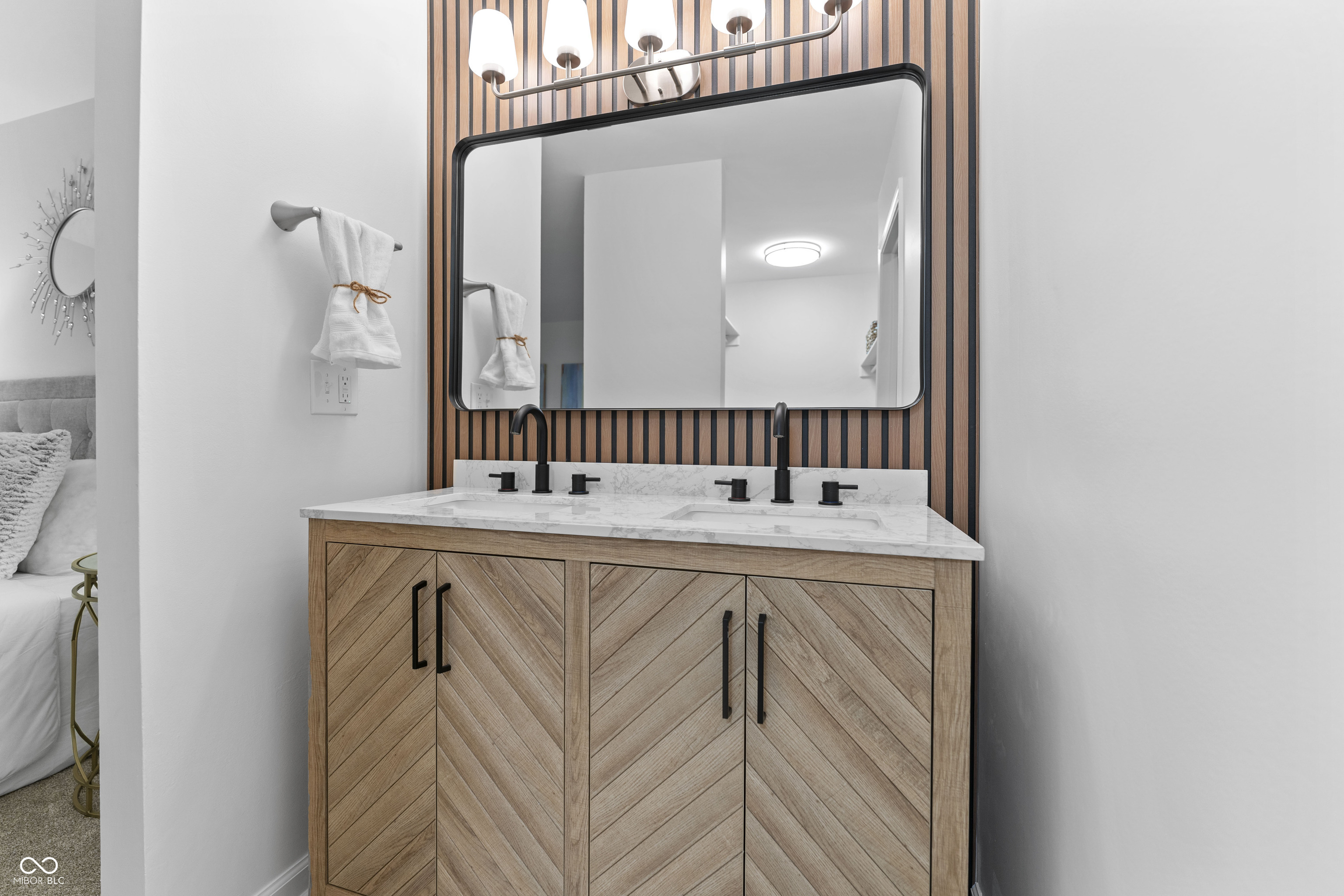 2253 Rome Drive Unit: C