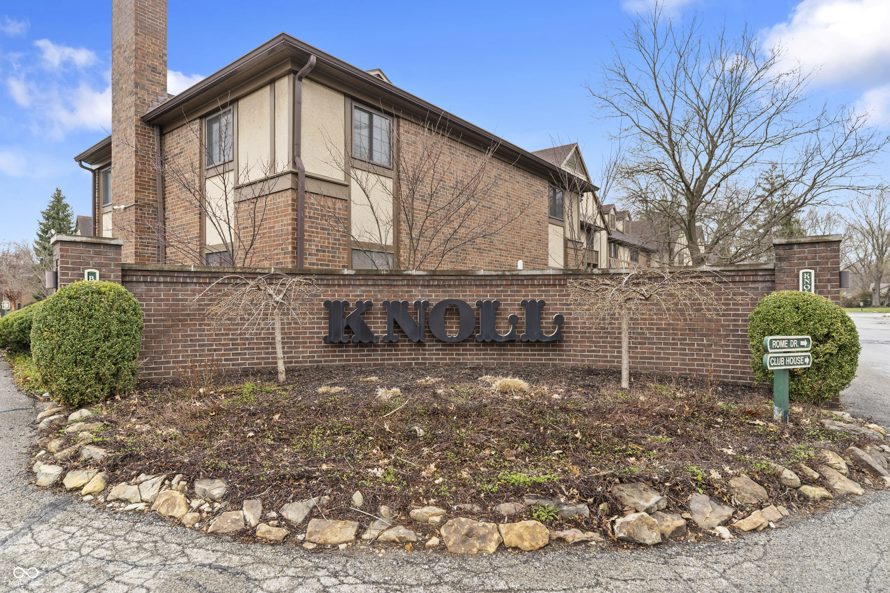 2253 Rome Drive Unit: C