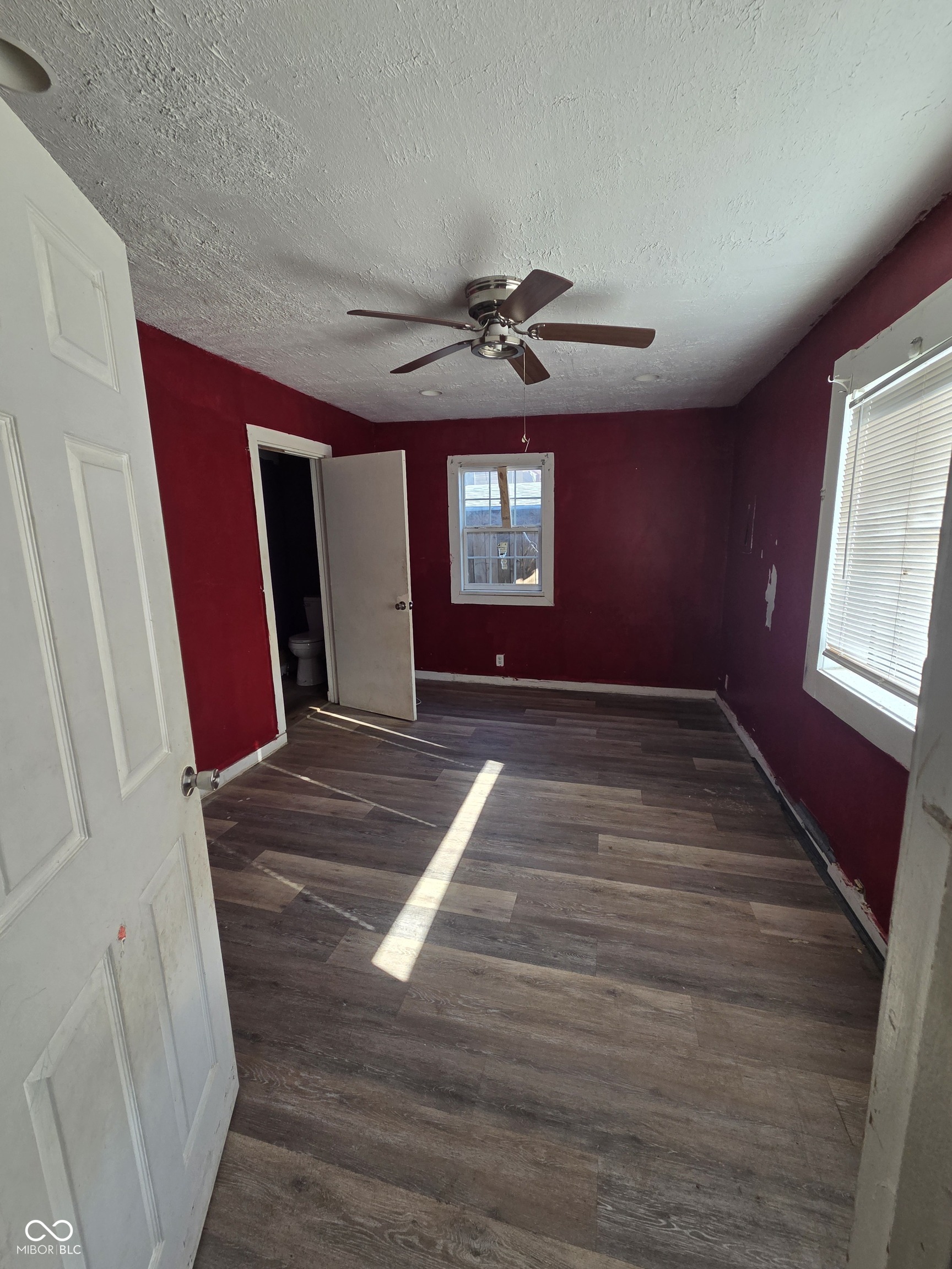 1343 W 33rd Street