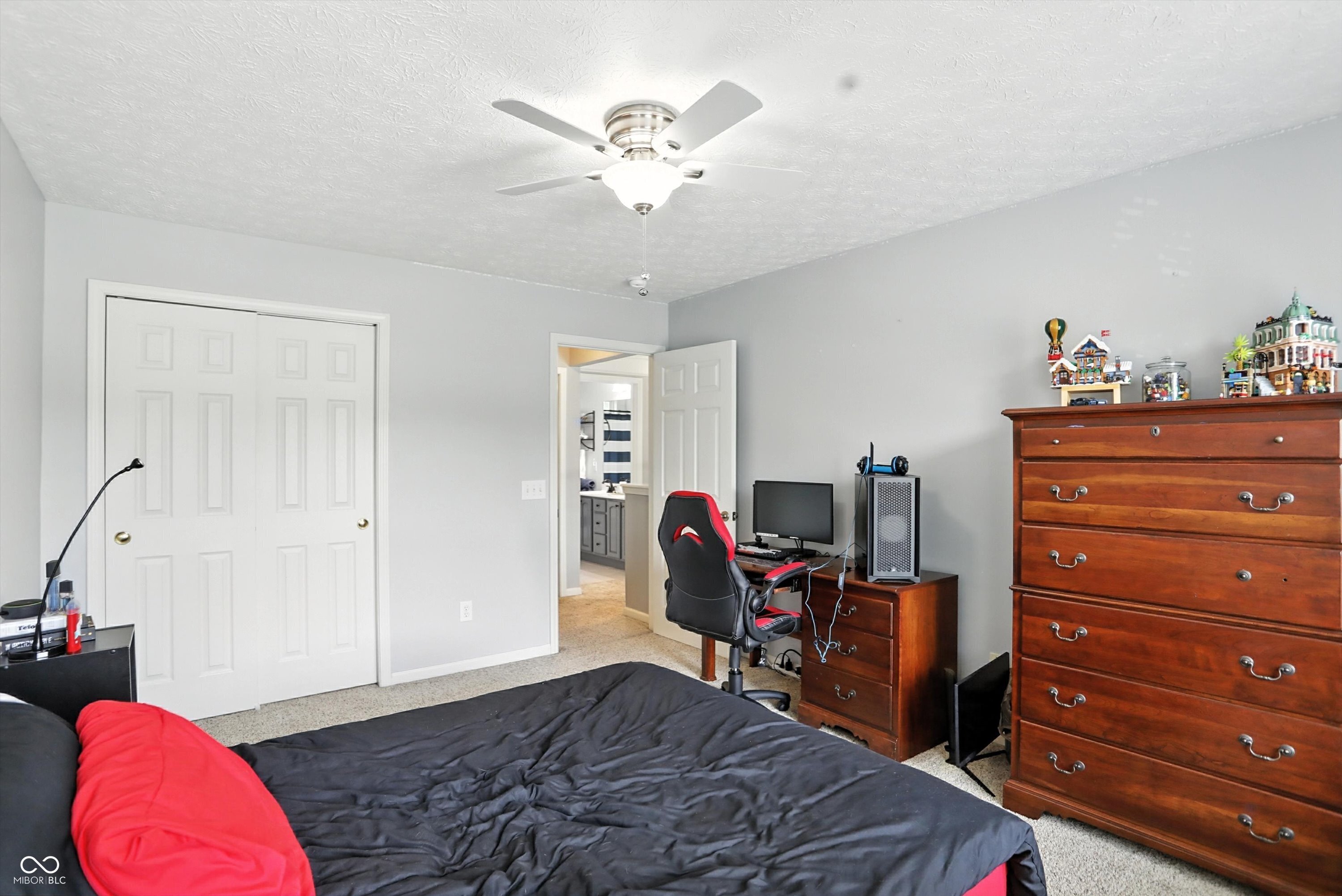 682 Shannon Court