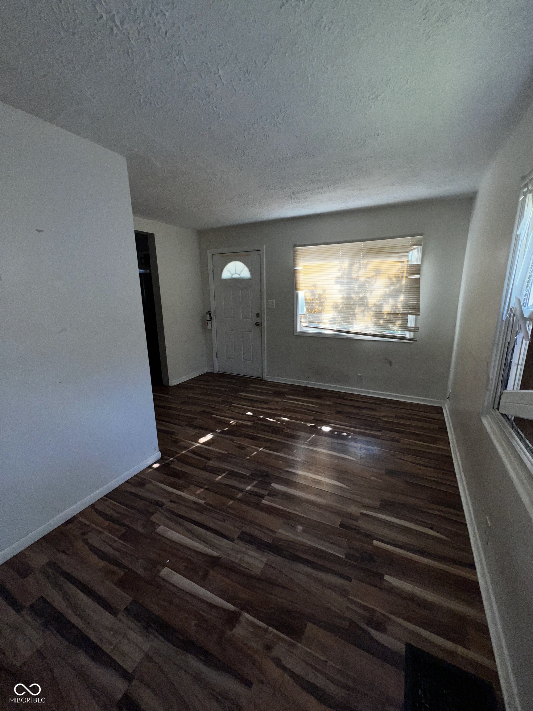 1946 N Euclid Avenue