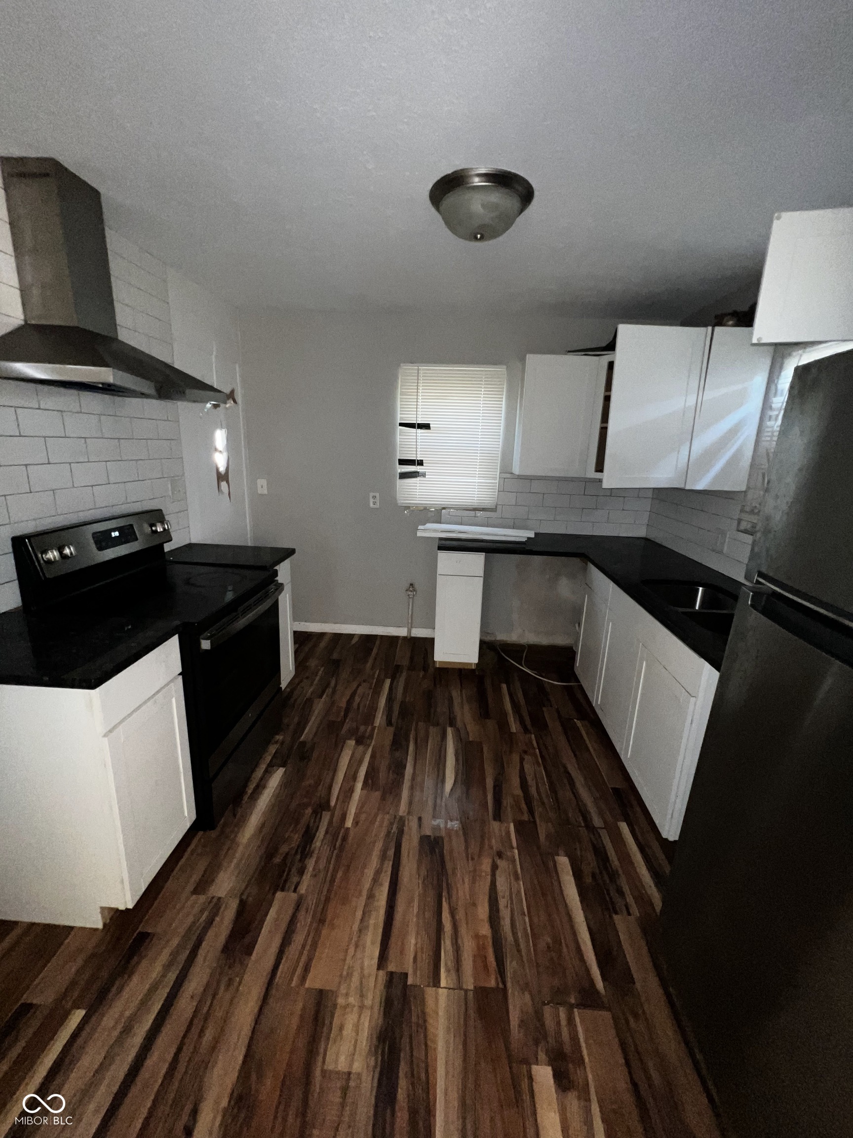 1946 N Euclid Avenue