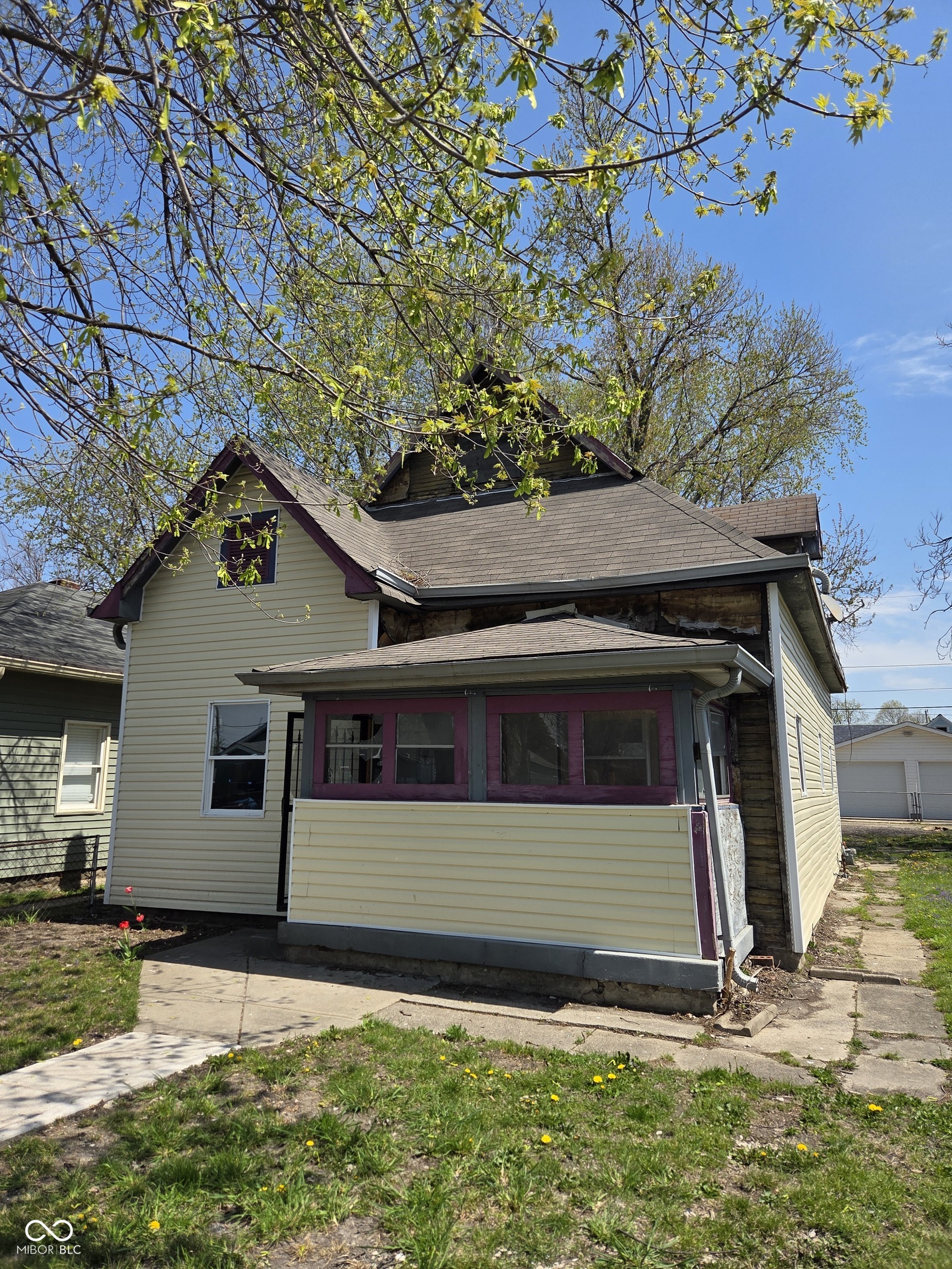 325 Harlan Street