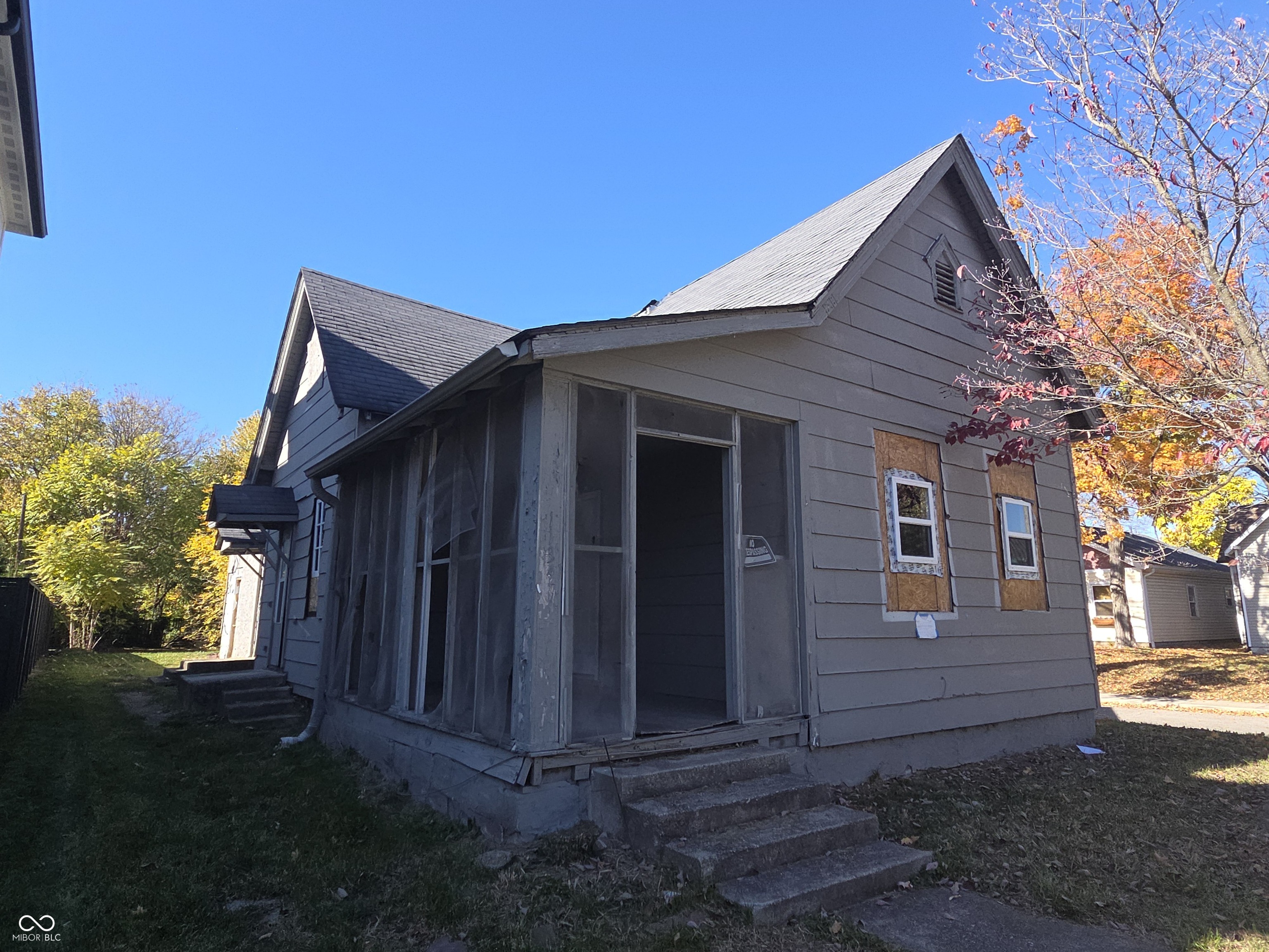 1134 N Keystone Avenue