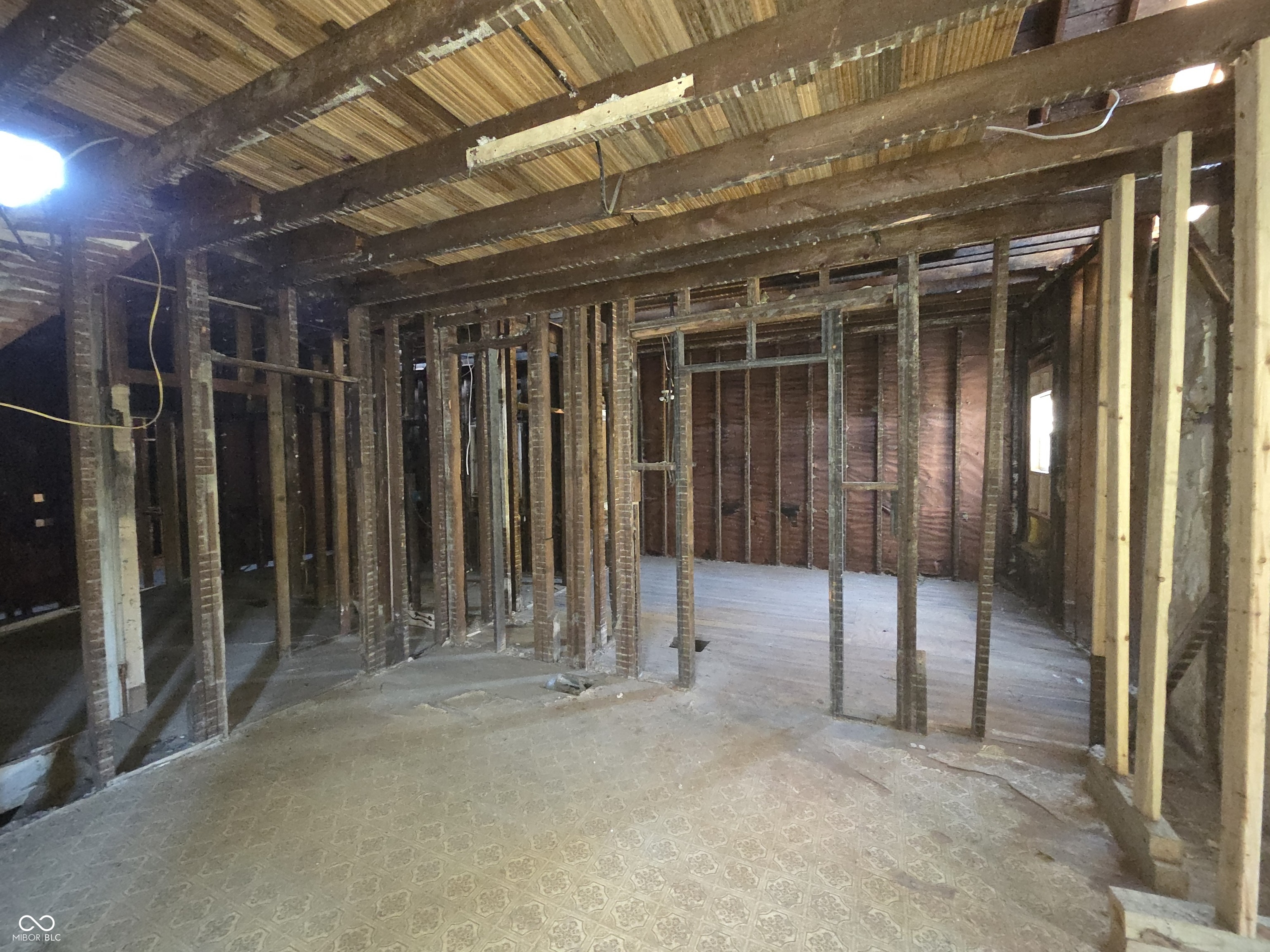 1134 N Keystone Avenue