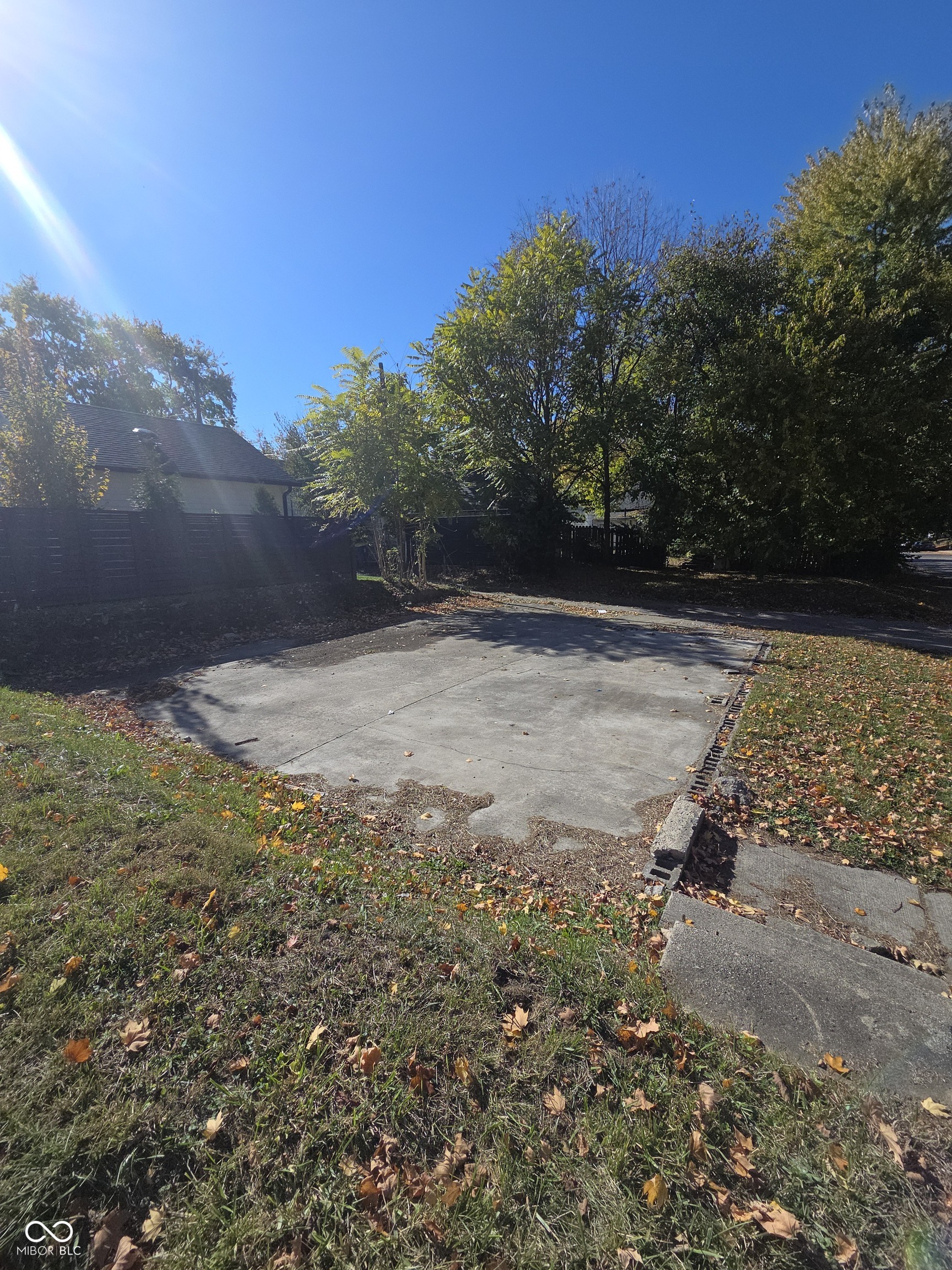 1134 N Keystone Avenue