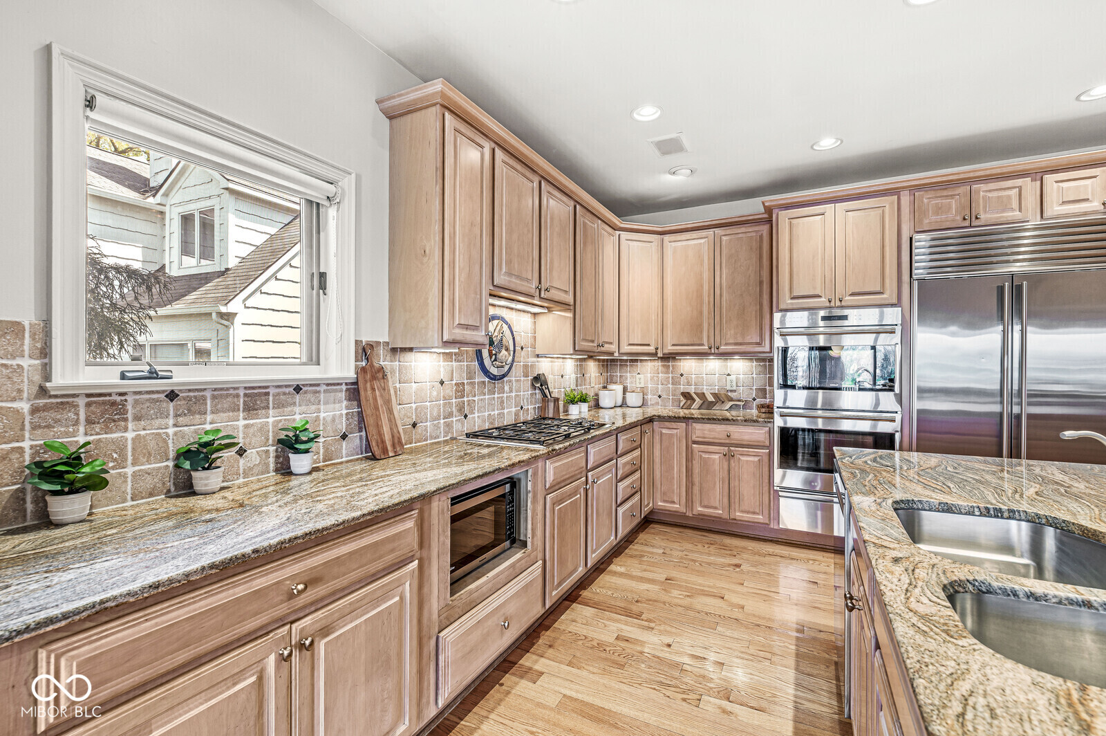 3748 Bay Road South Drive