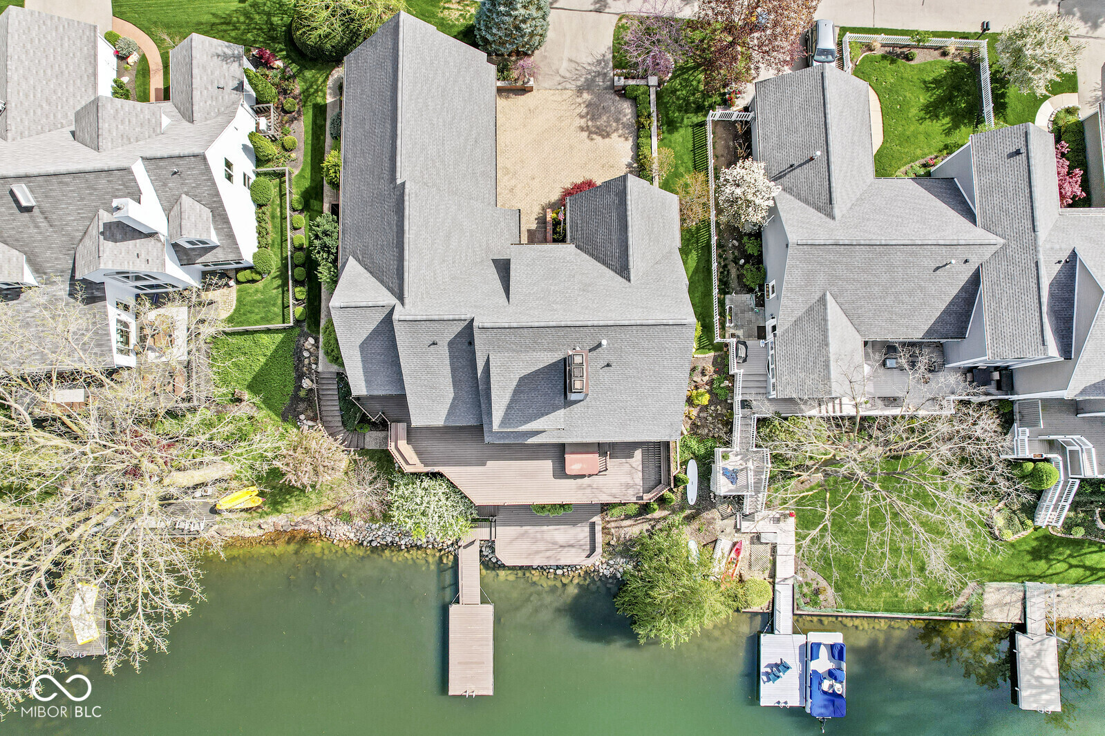 3748 Bay Road South Drive