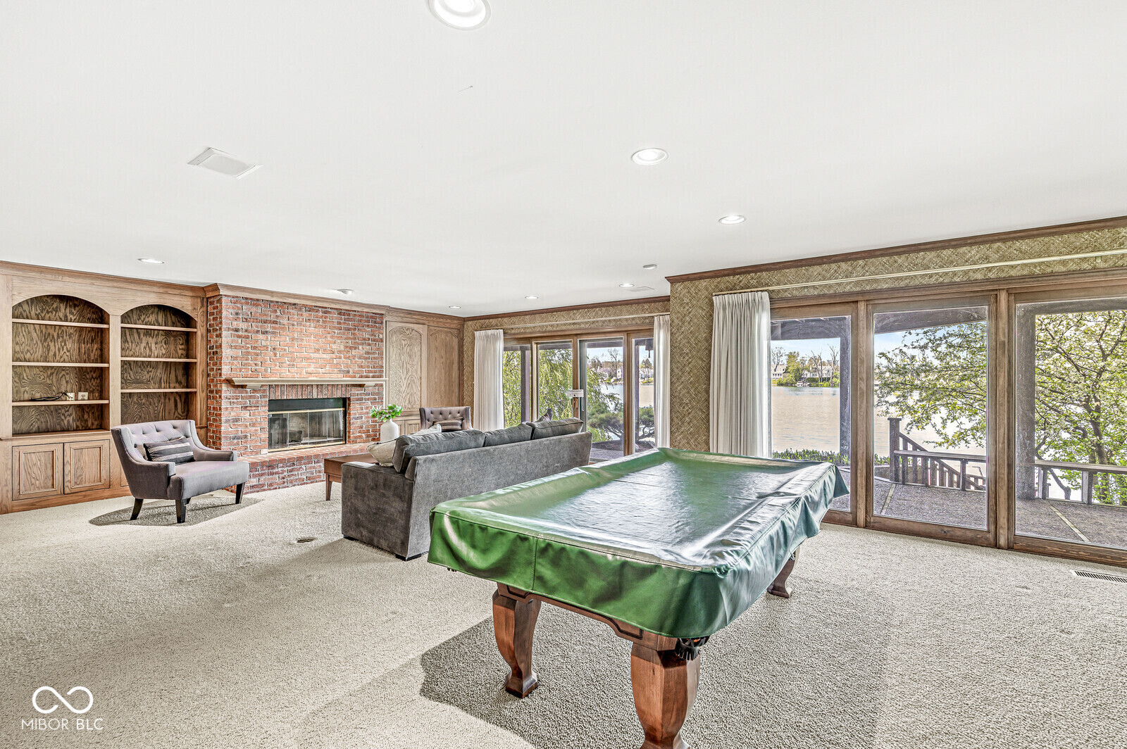 3748 Bay Road South Drive
