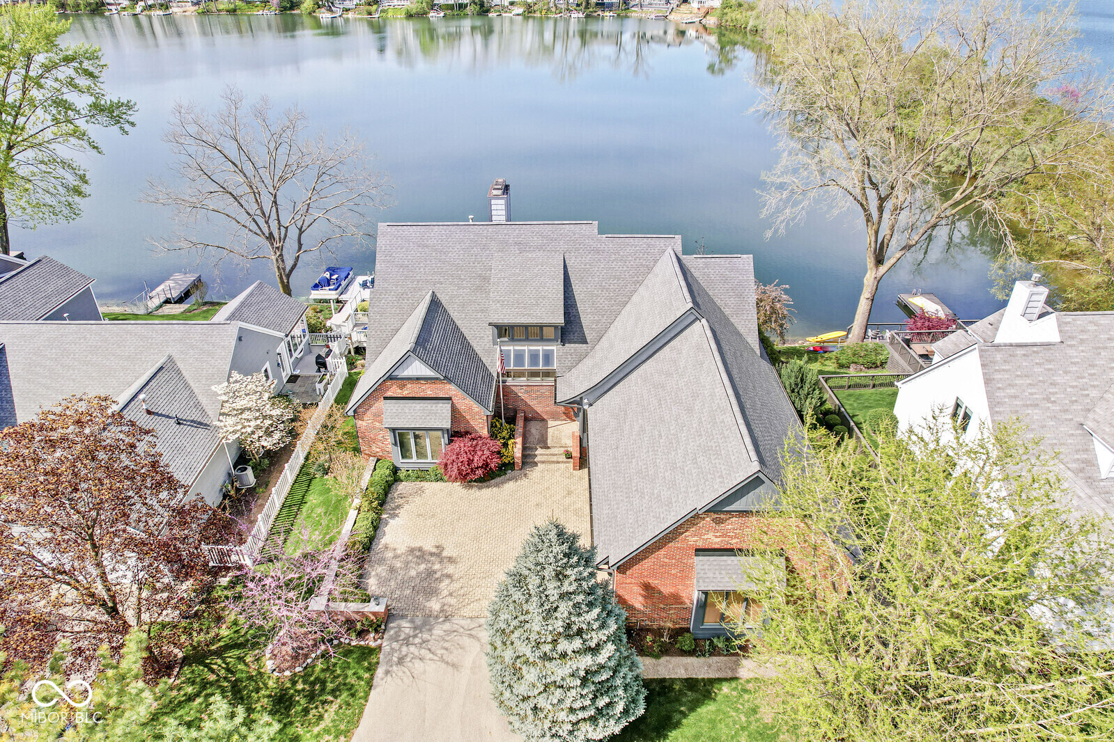 3748 Bay Road South Drive