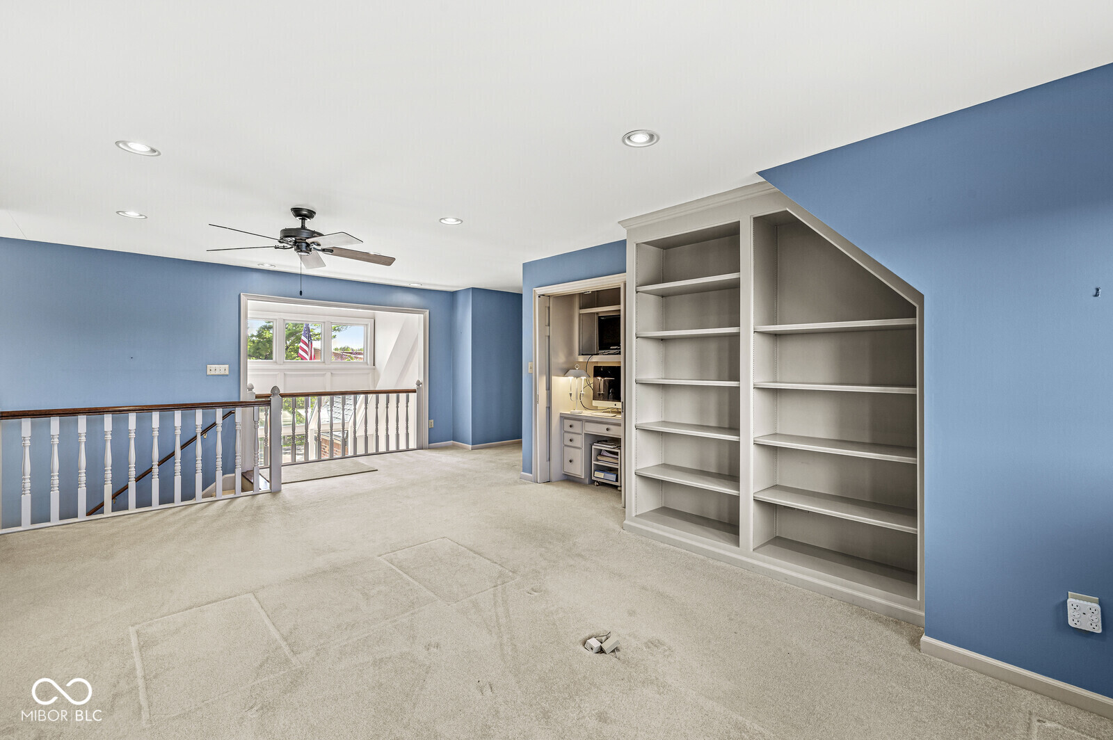 3748 Bay Road South Drive