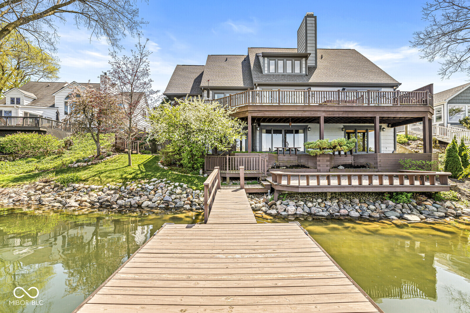 3748 Bay Road South Drive