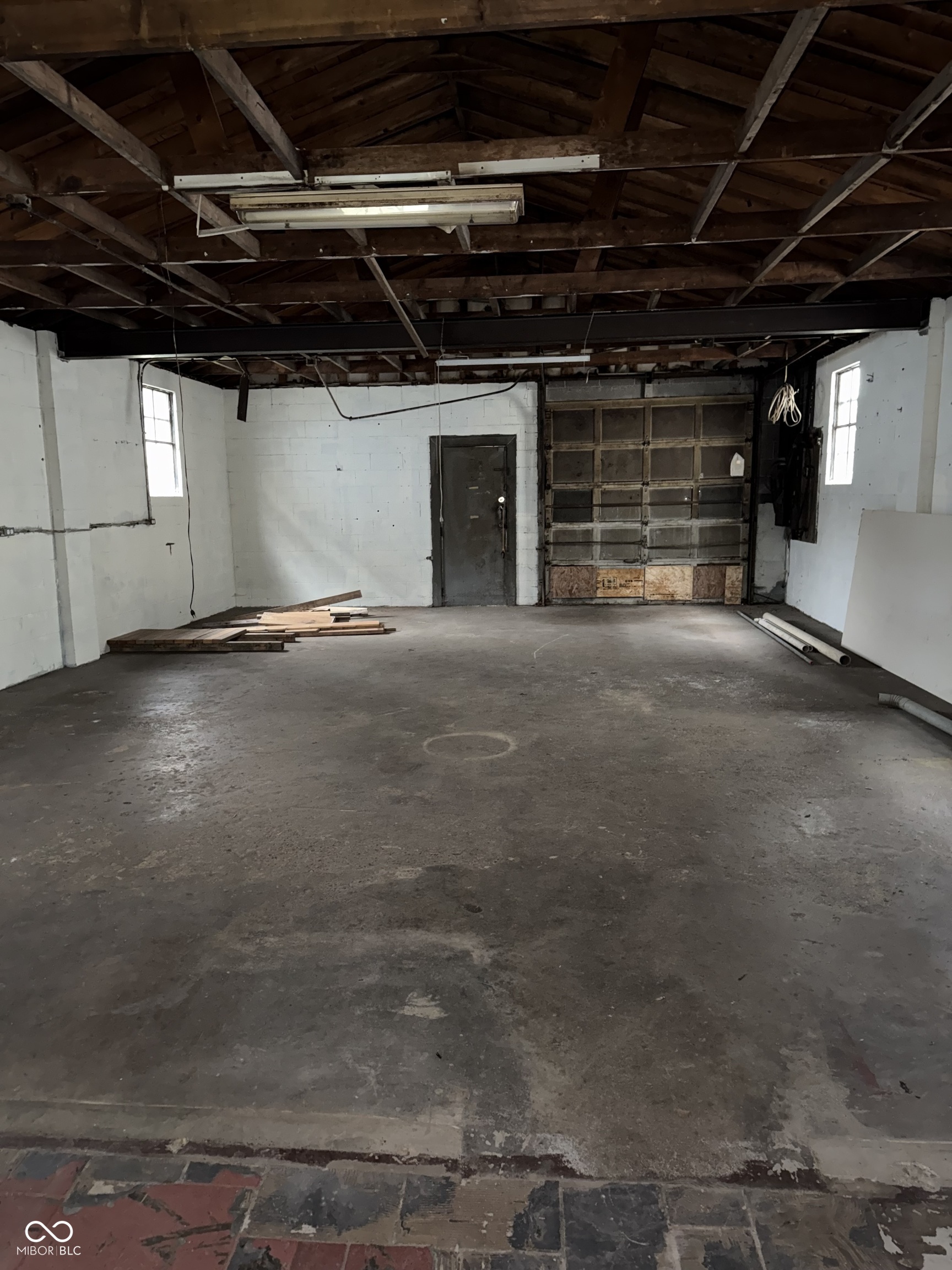 1311 E 9th Street