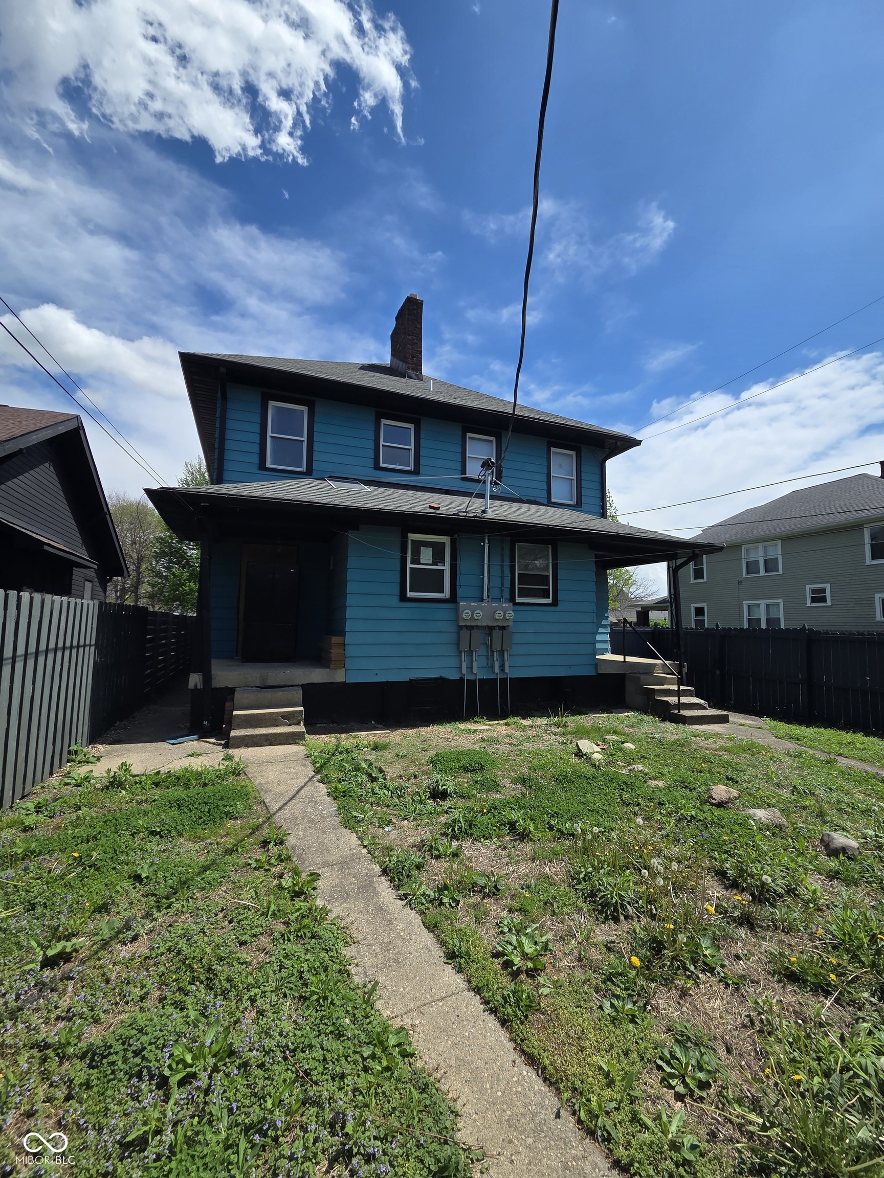 848 N Oxford Street