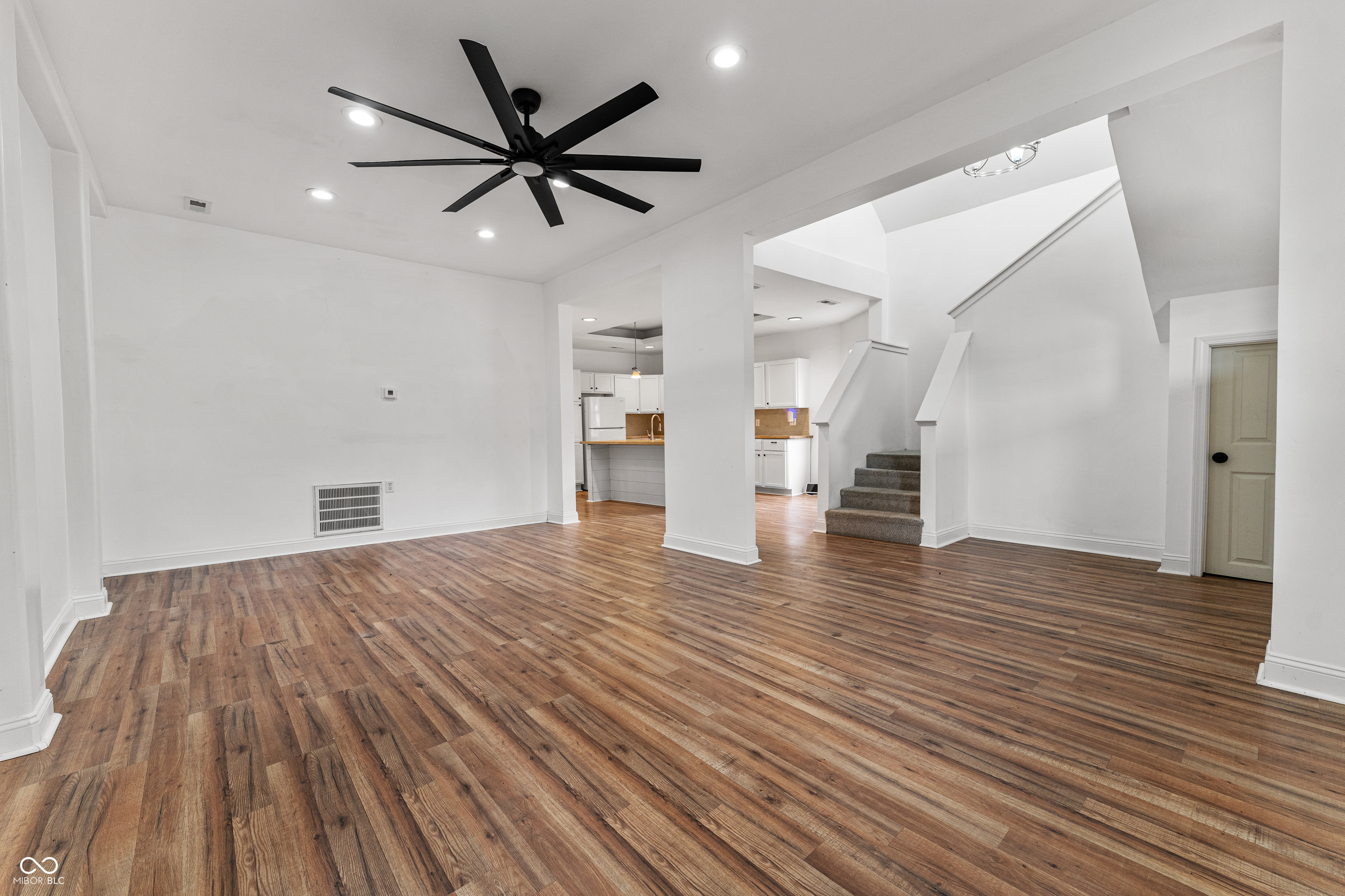 951 N Parker Avenue