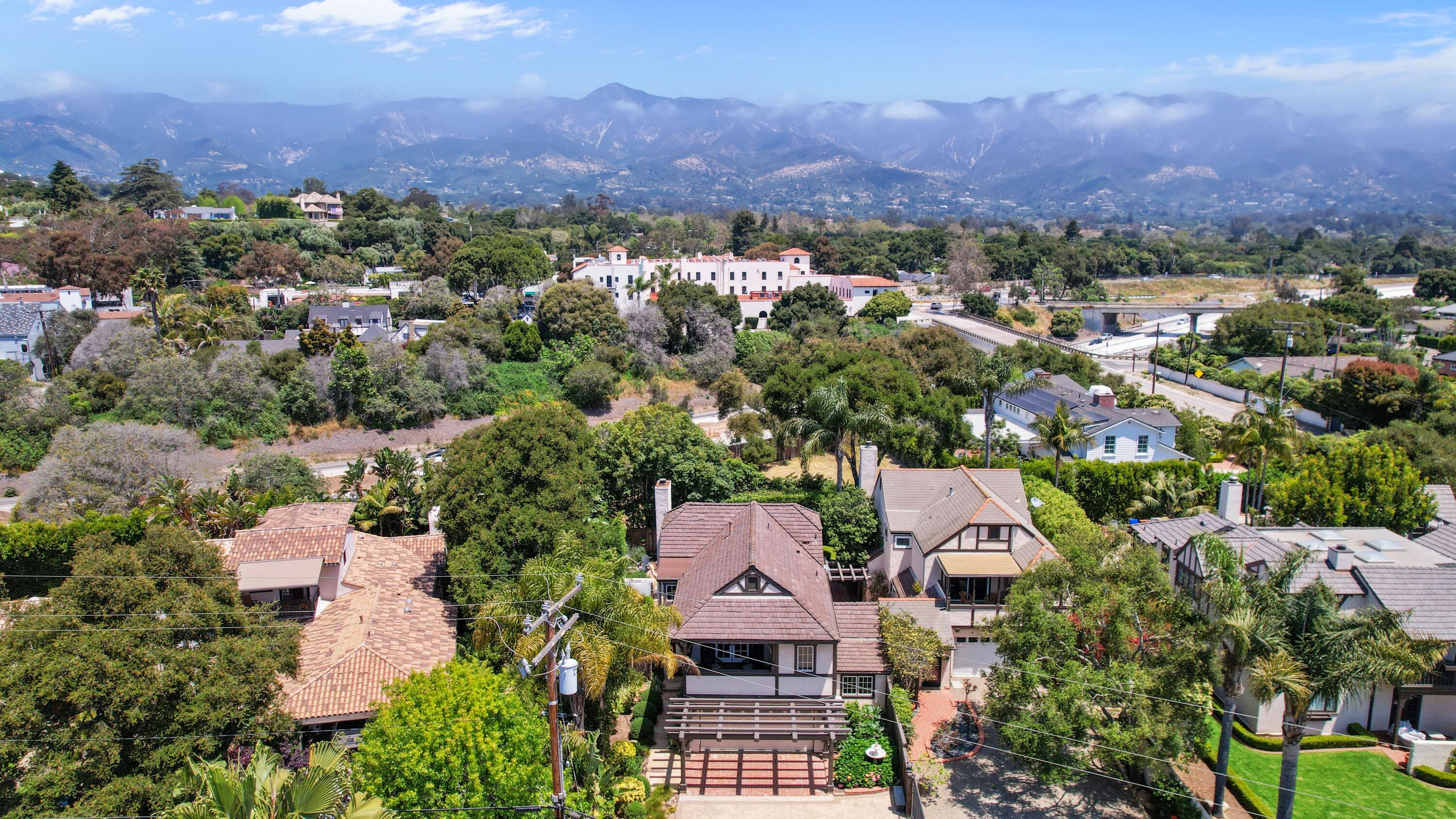 1284 Spring Road