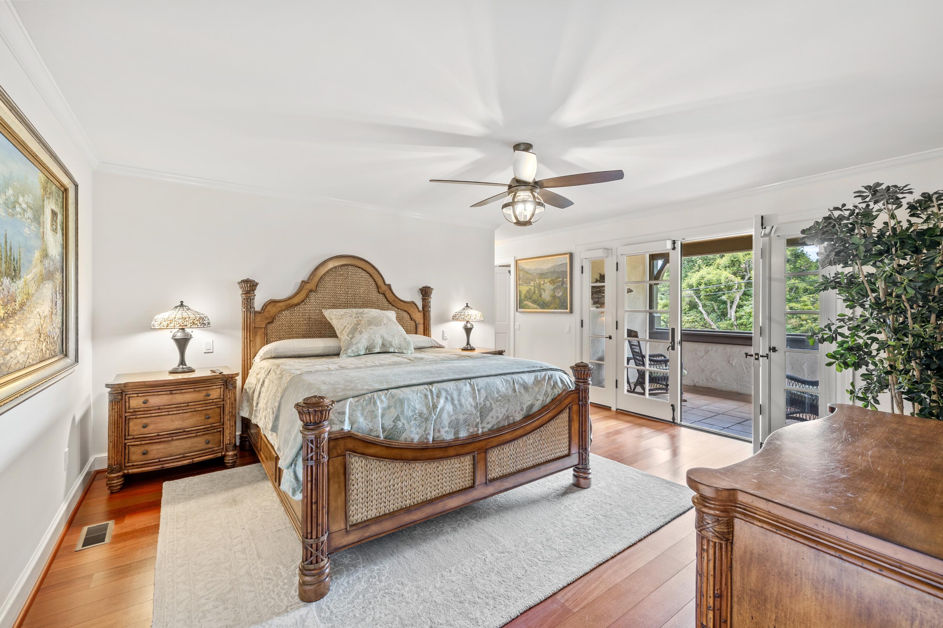 1284 Spring Road