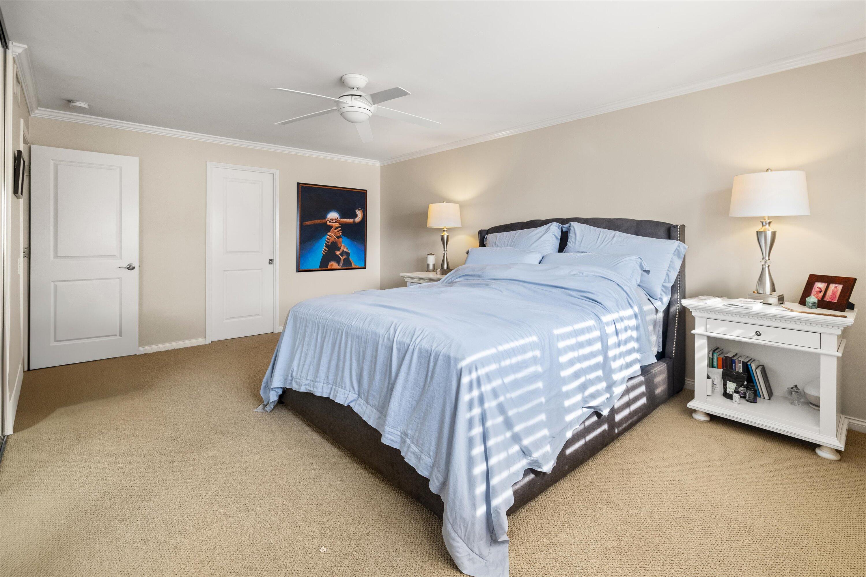 1701 Anacapa Street, 17