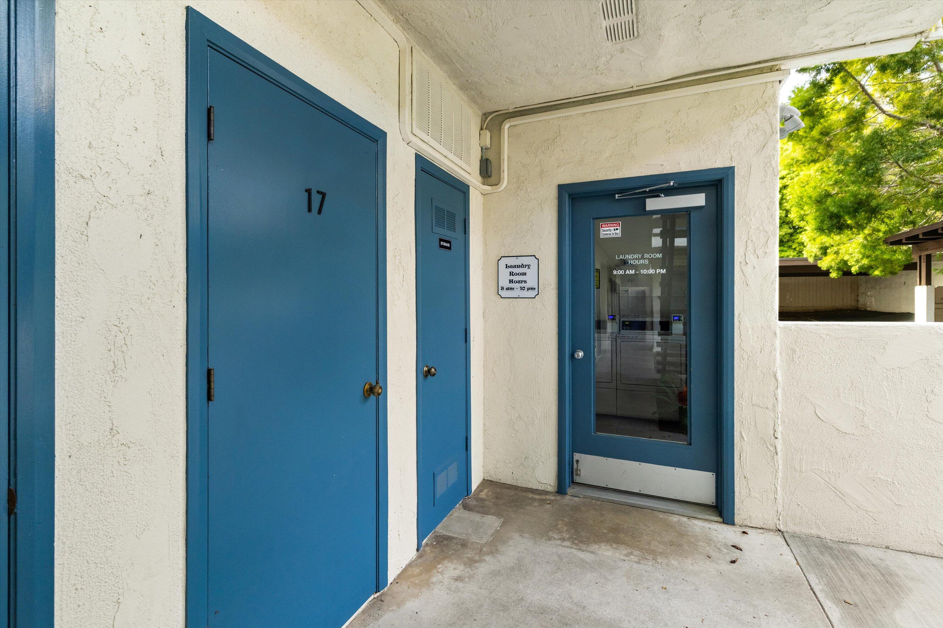 1701 Anacapa Street, 17