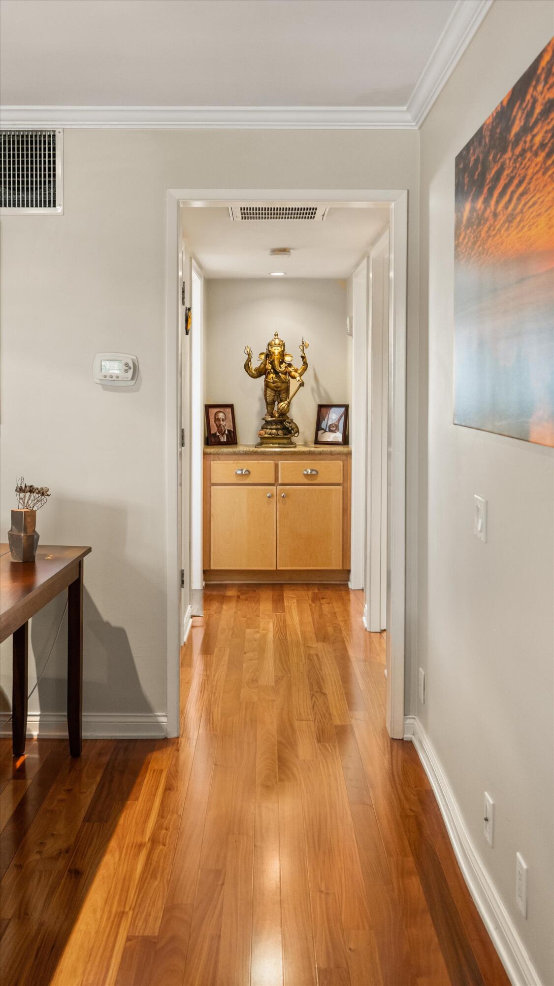 1701 Anacapa Street, 17