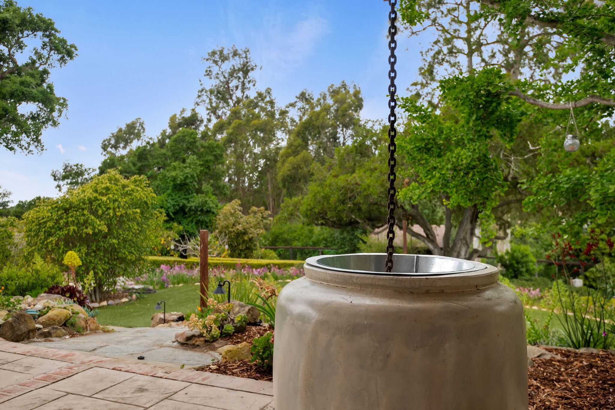 615 Concha Loma Drive